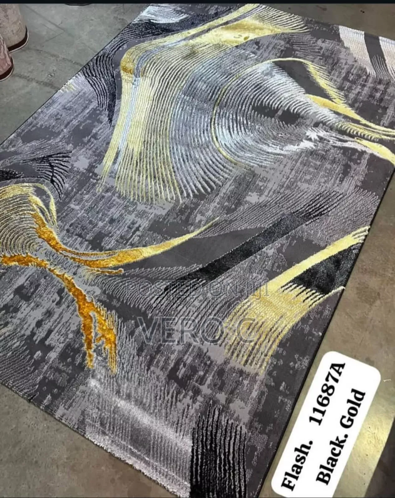 Quality Centre Rug