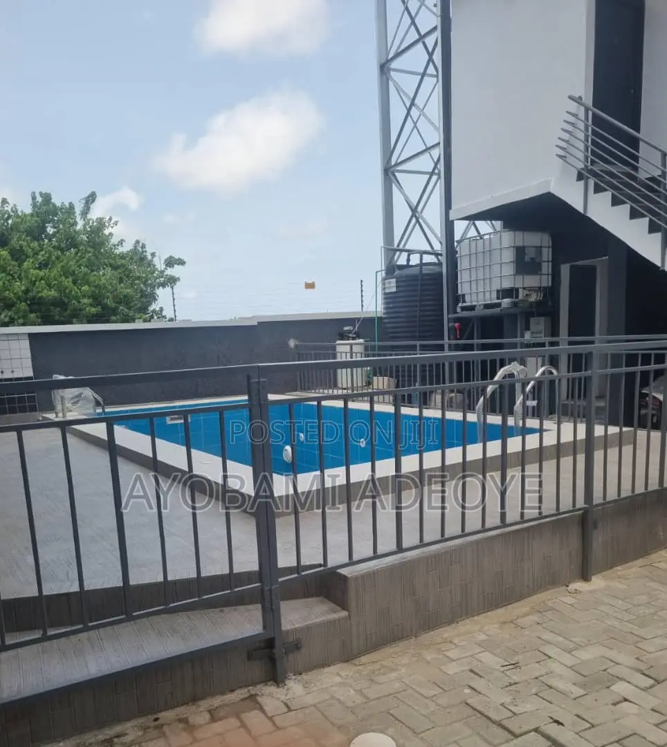 5bdrm Duplex in Jadewood Garden Ajah for sale