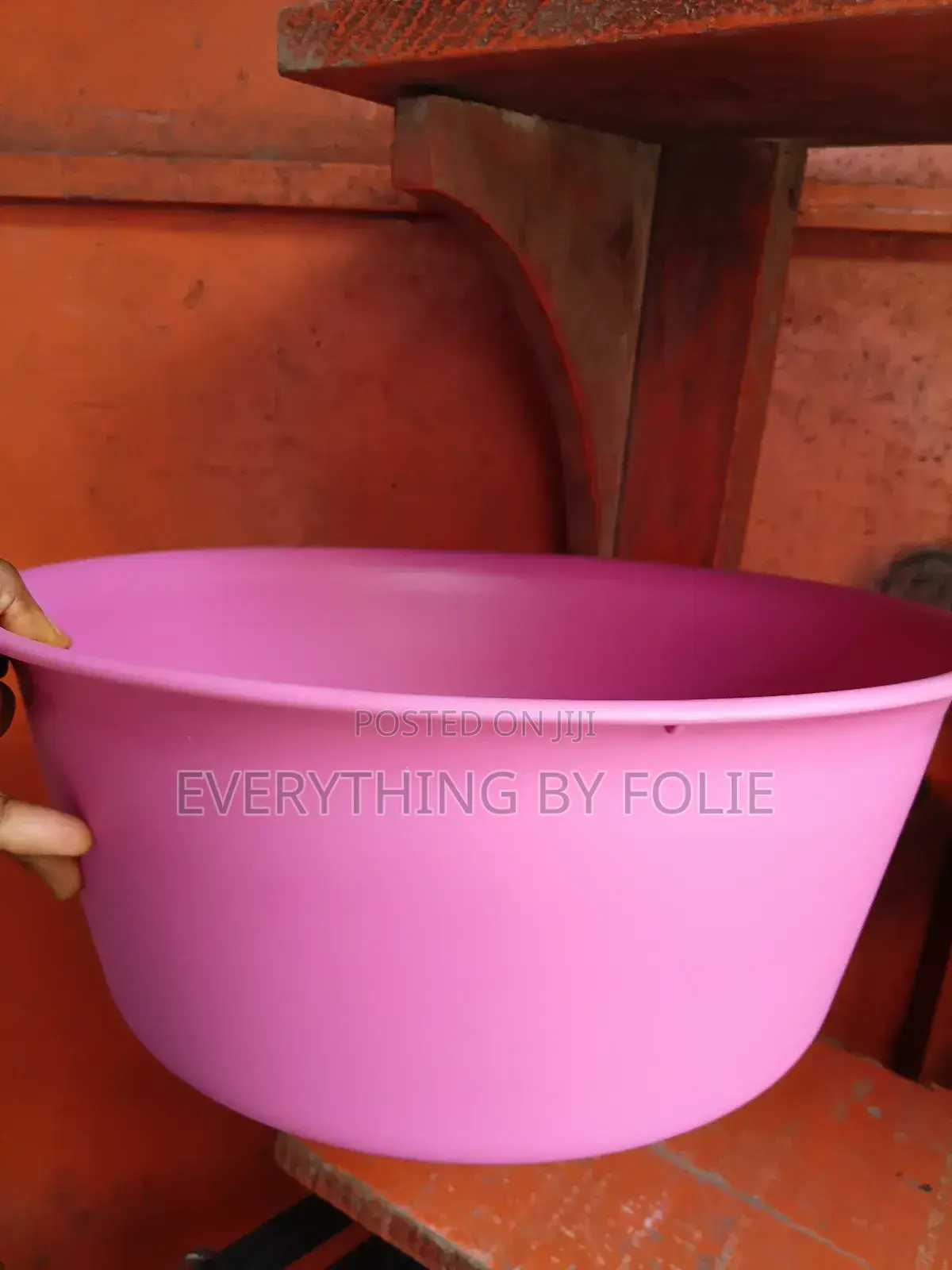Wash Hand Basin/ Mixing Bowl