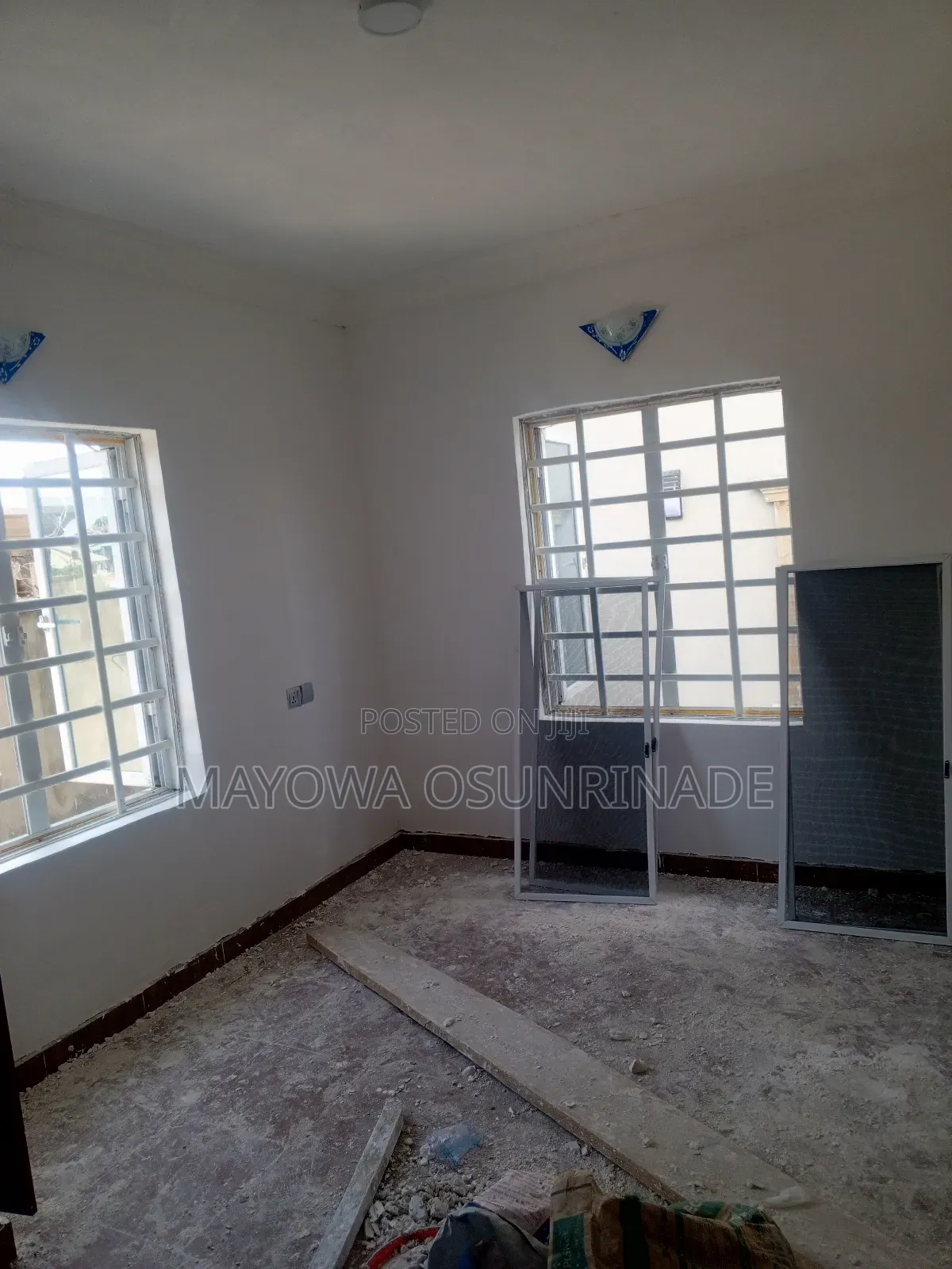 2bdrm Apartment in Ologuneru for rent