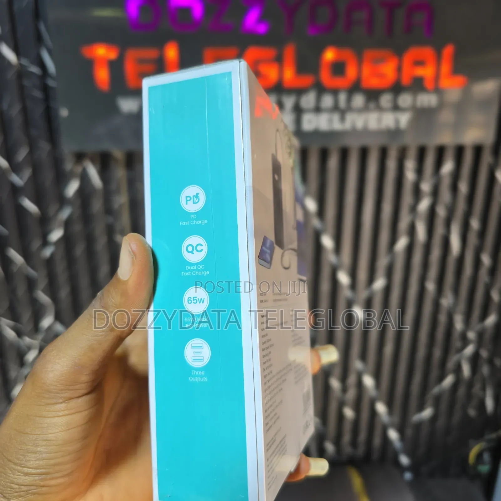 Usams 30000mah 65w Pd Fast Charging Laptop Powerbank