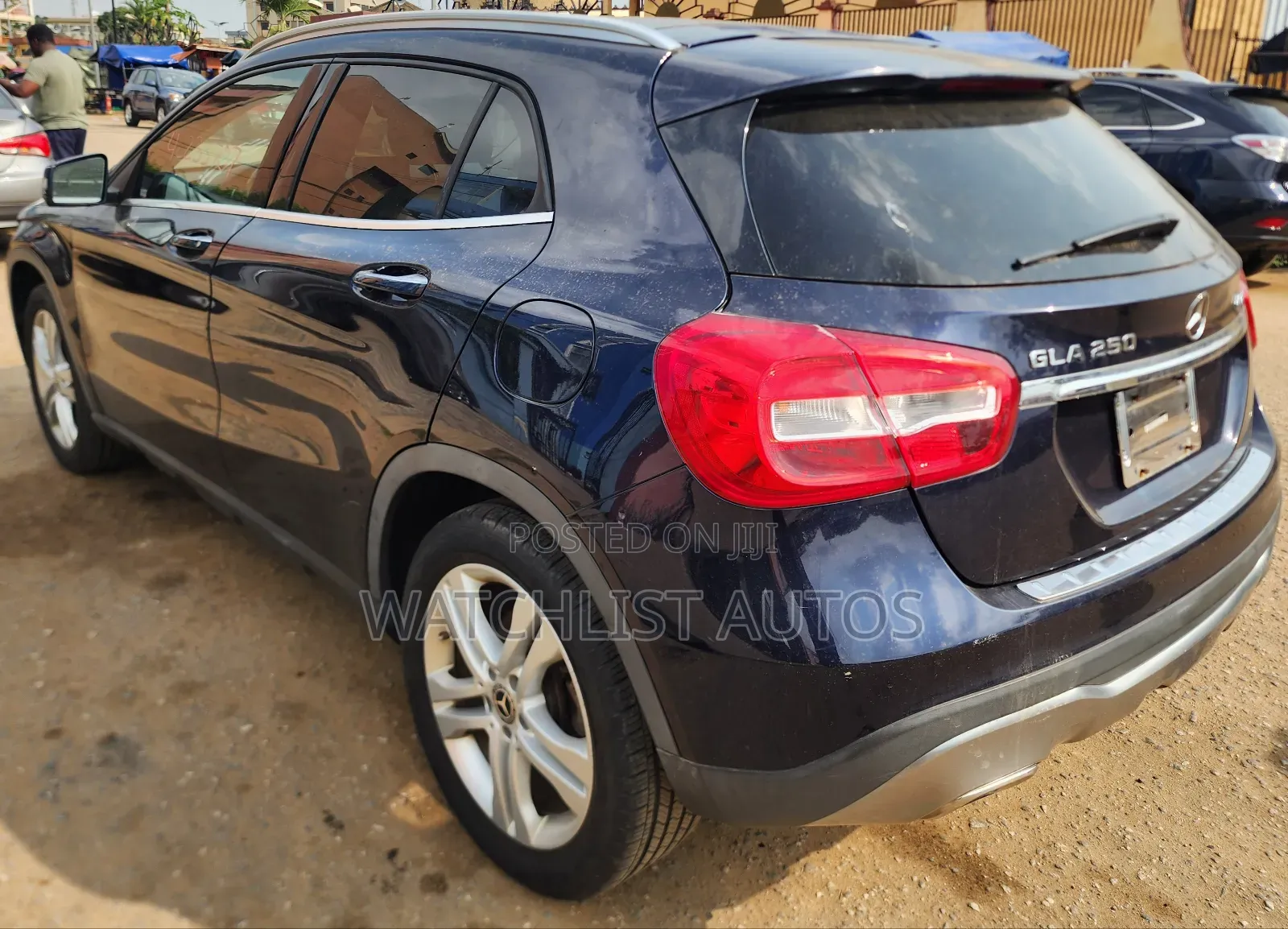 Mercedes-Benz GLA 250 2018 Blue