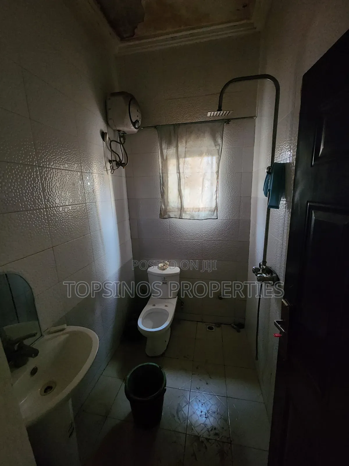 1bdrm Block of Flats in Dawaki for rent