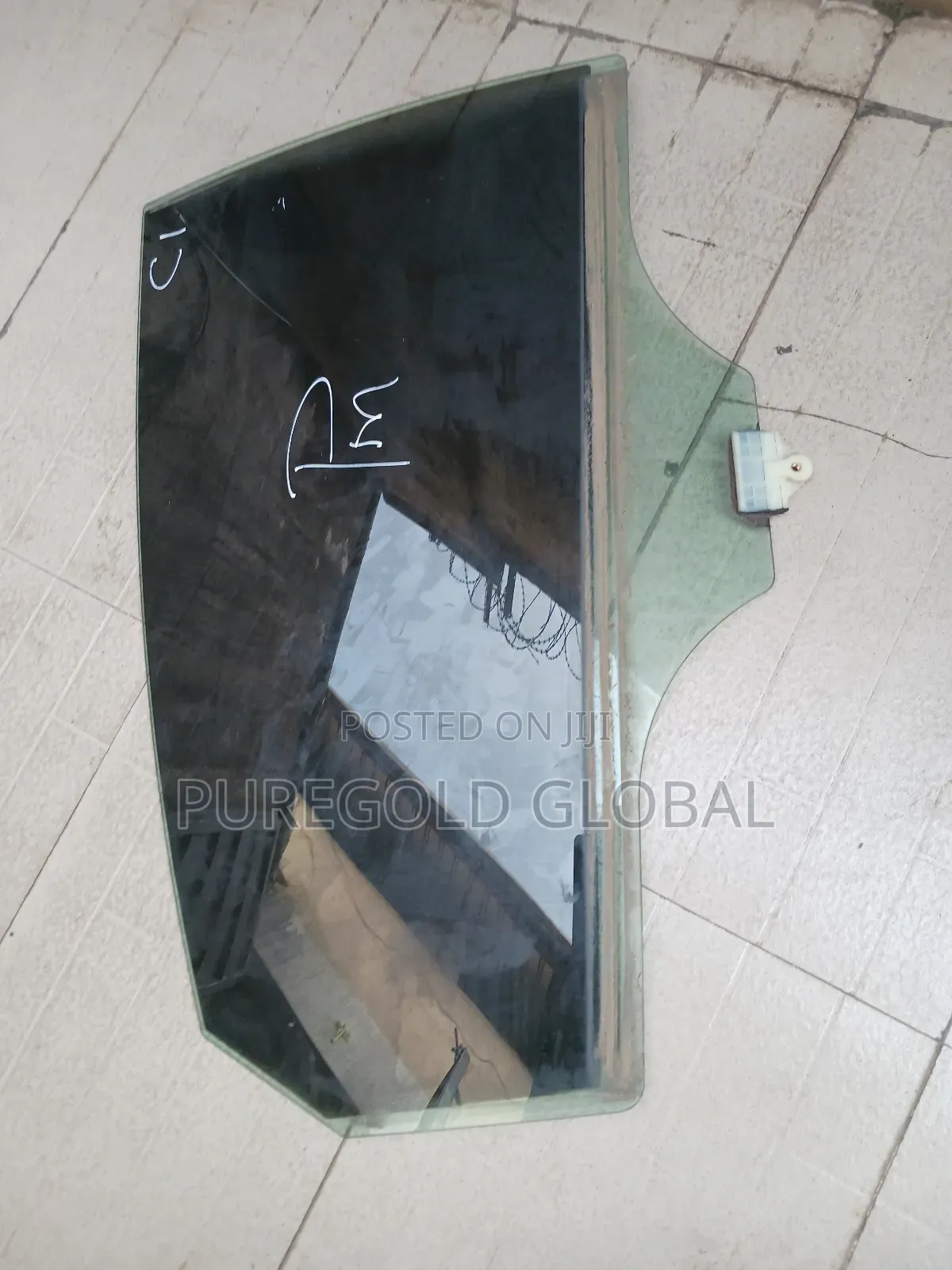 Rear Door Glass For Sonata 2016 Model