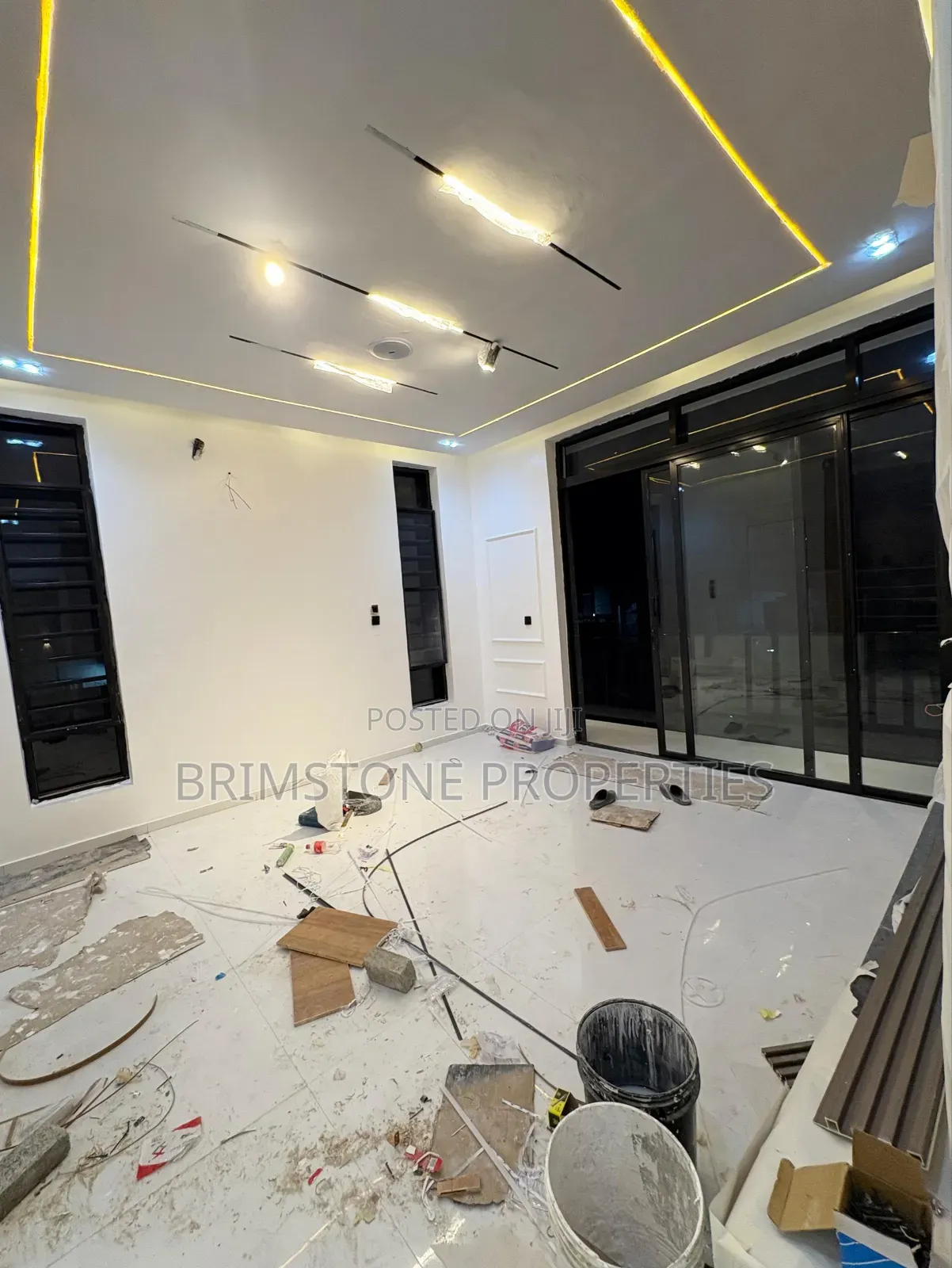 Furnished 5bdrm Duplex in Ajah for sale