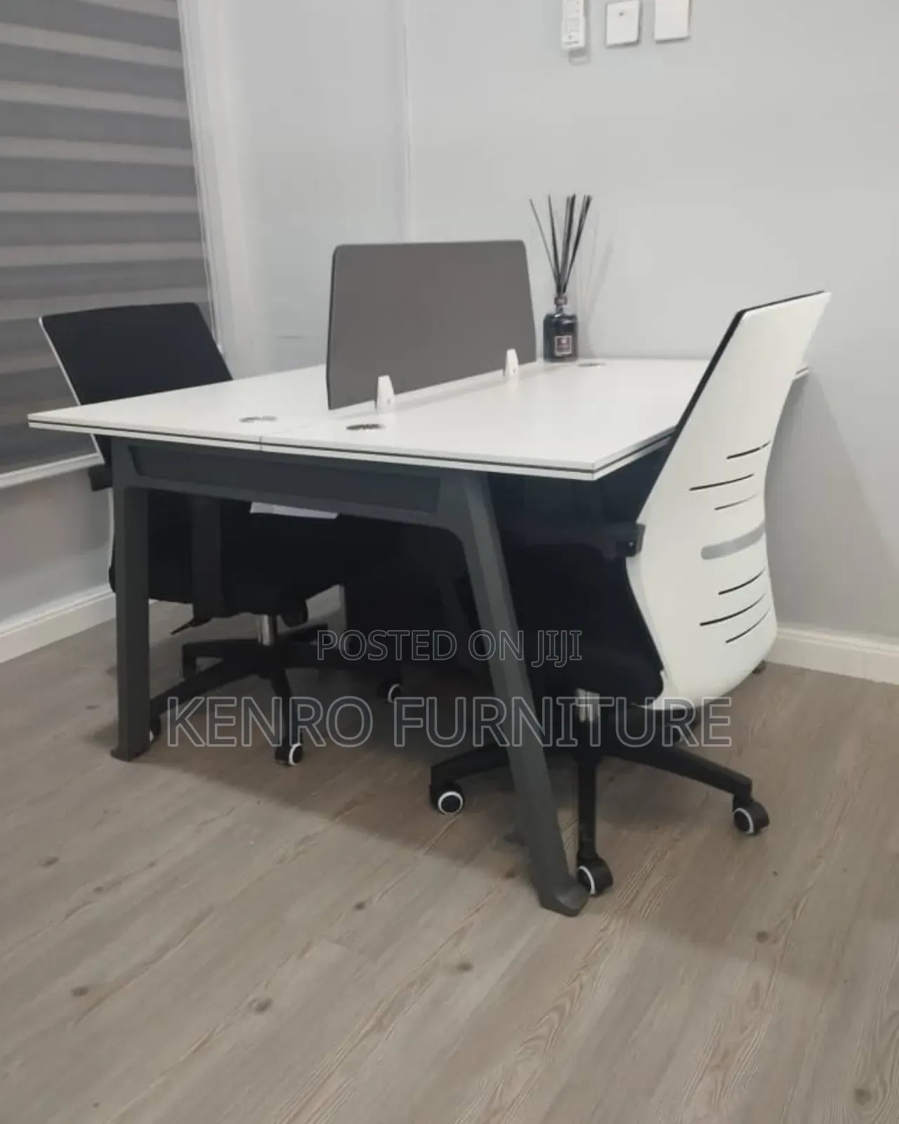 Workstation Desk With 2-chair