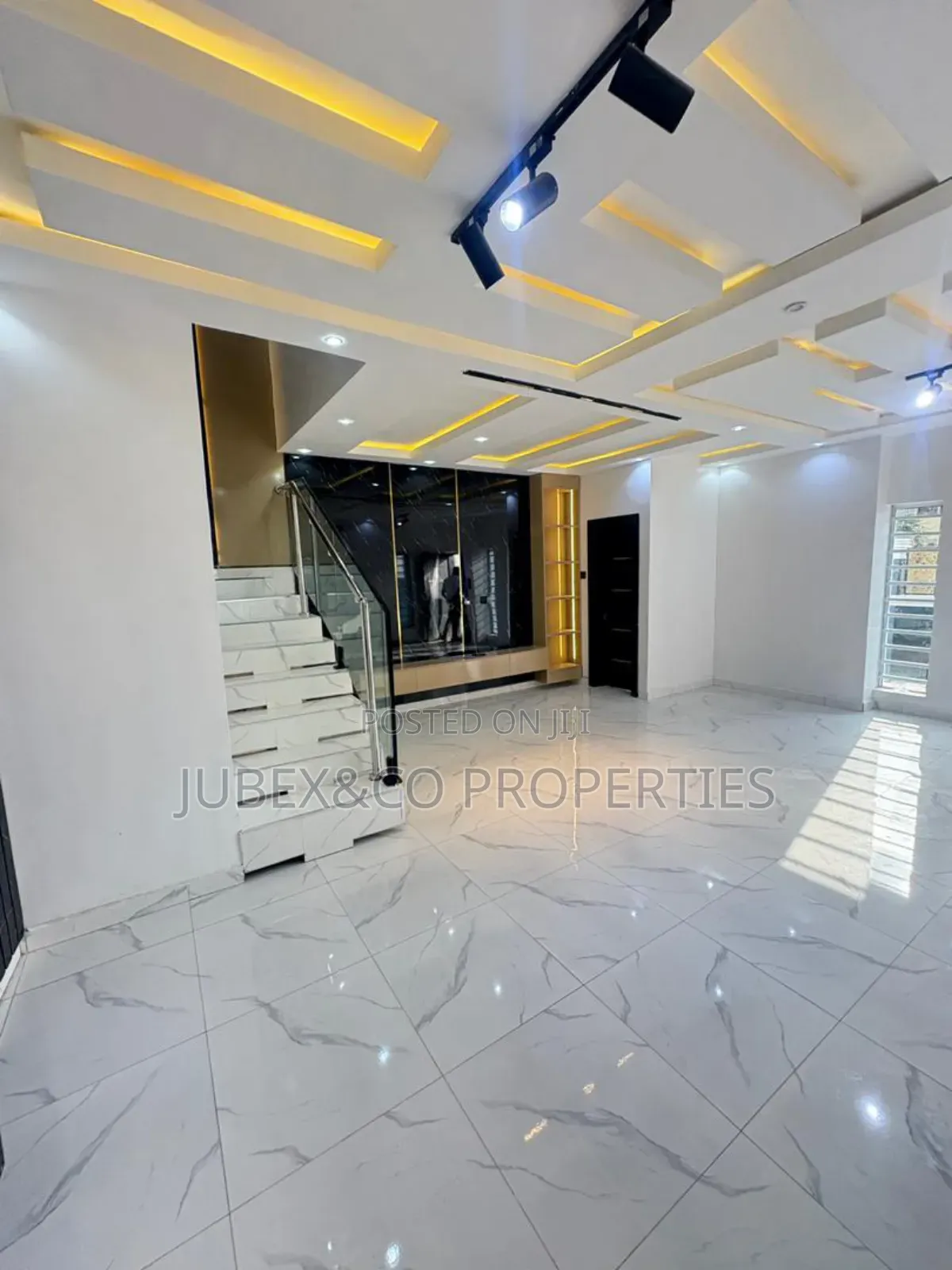 5bdrm Duplex in Dele Ojo Abule Egba, Alimosho for sale