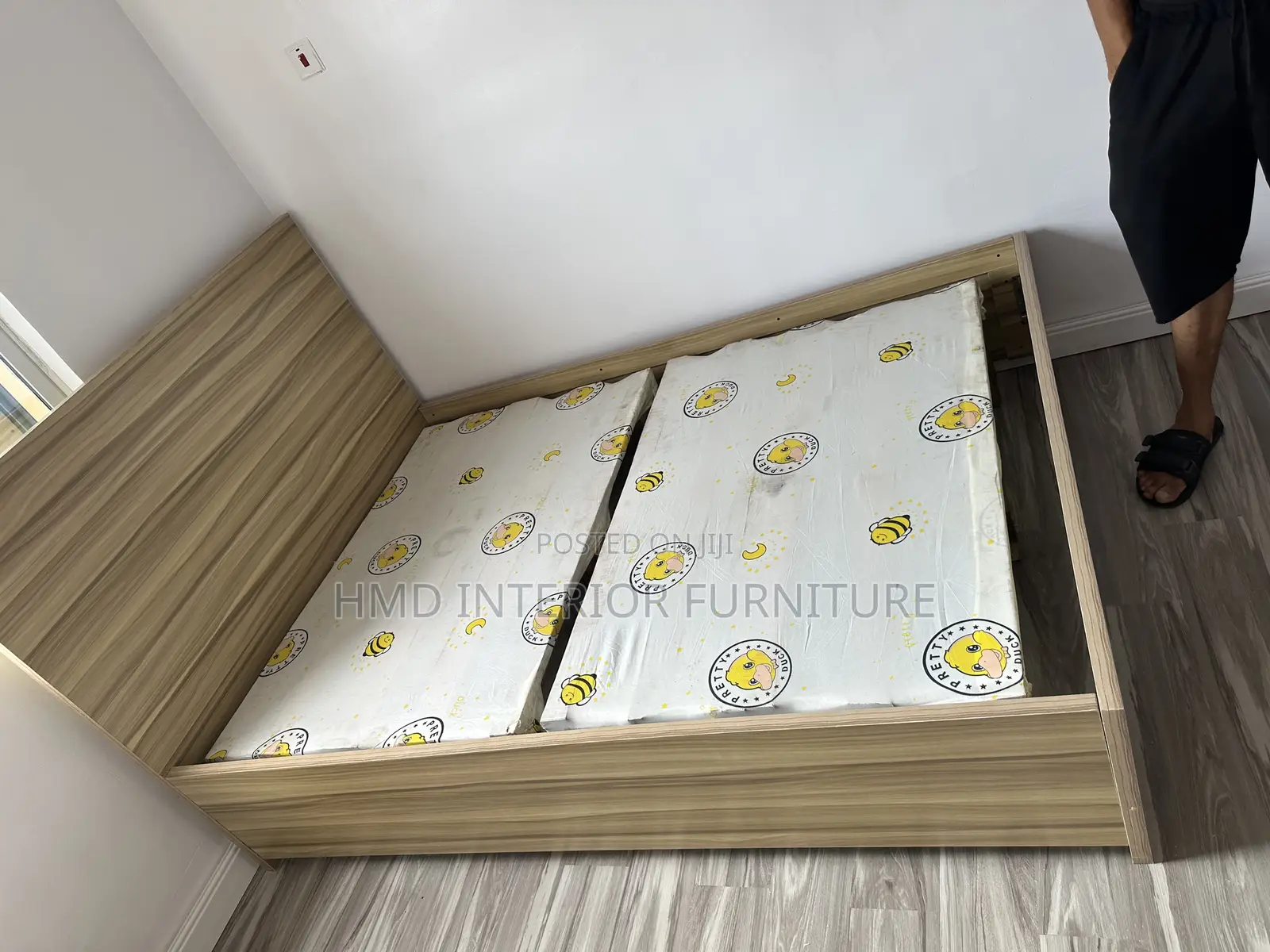 Bedframe 4.5by6
