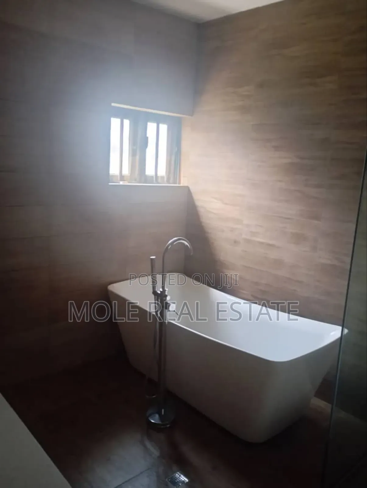 Furnished 4bdrm Duplex in Opic, Isheri North for sale