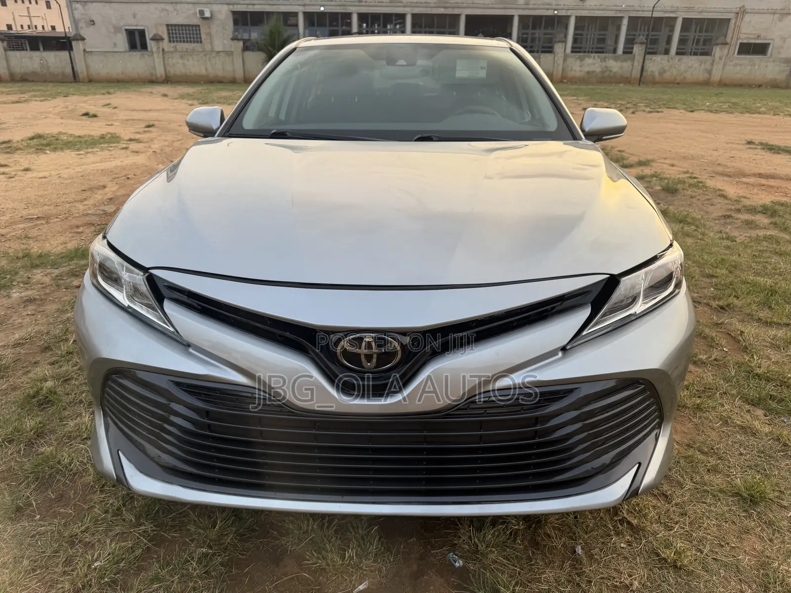 Toyota Camry LE (2.5L 4cyl 8A) 2019 Silver