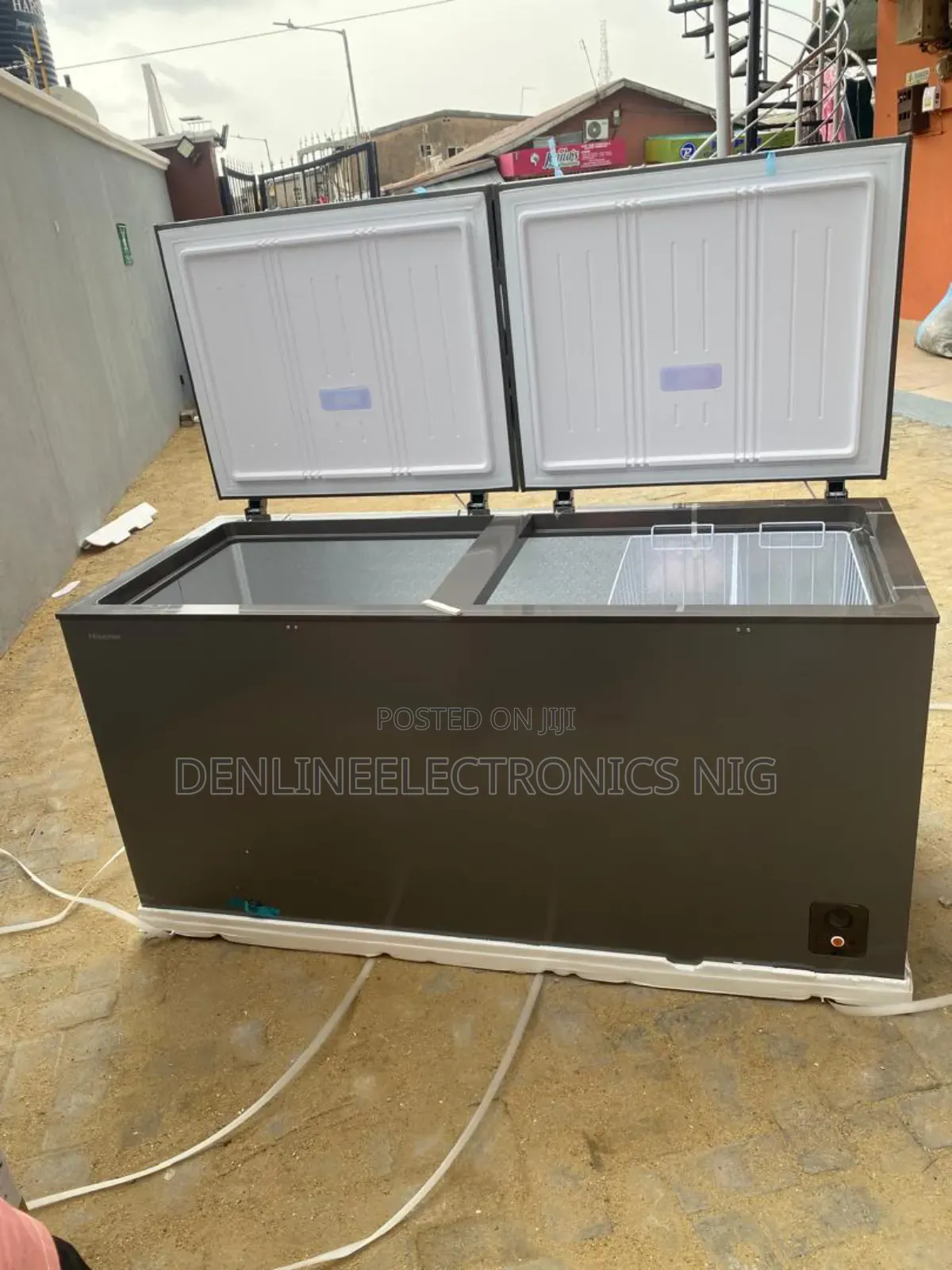 Brand New Hisense 500 Liters ,Silver,Double Door,R600 Gas.