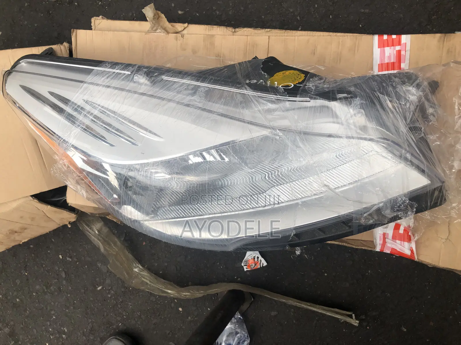Head Lamp Escape 2011 2012 2013 2014