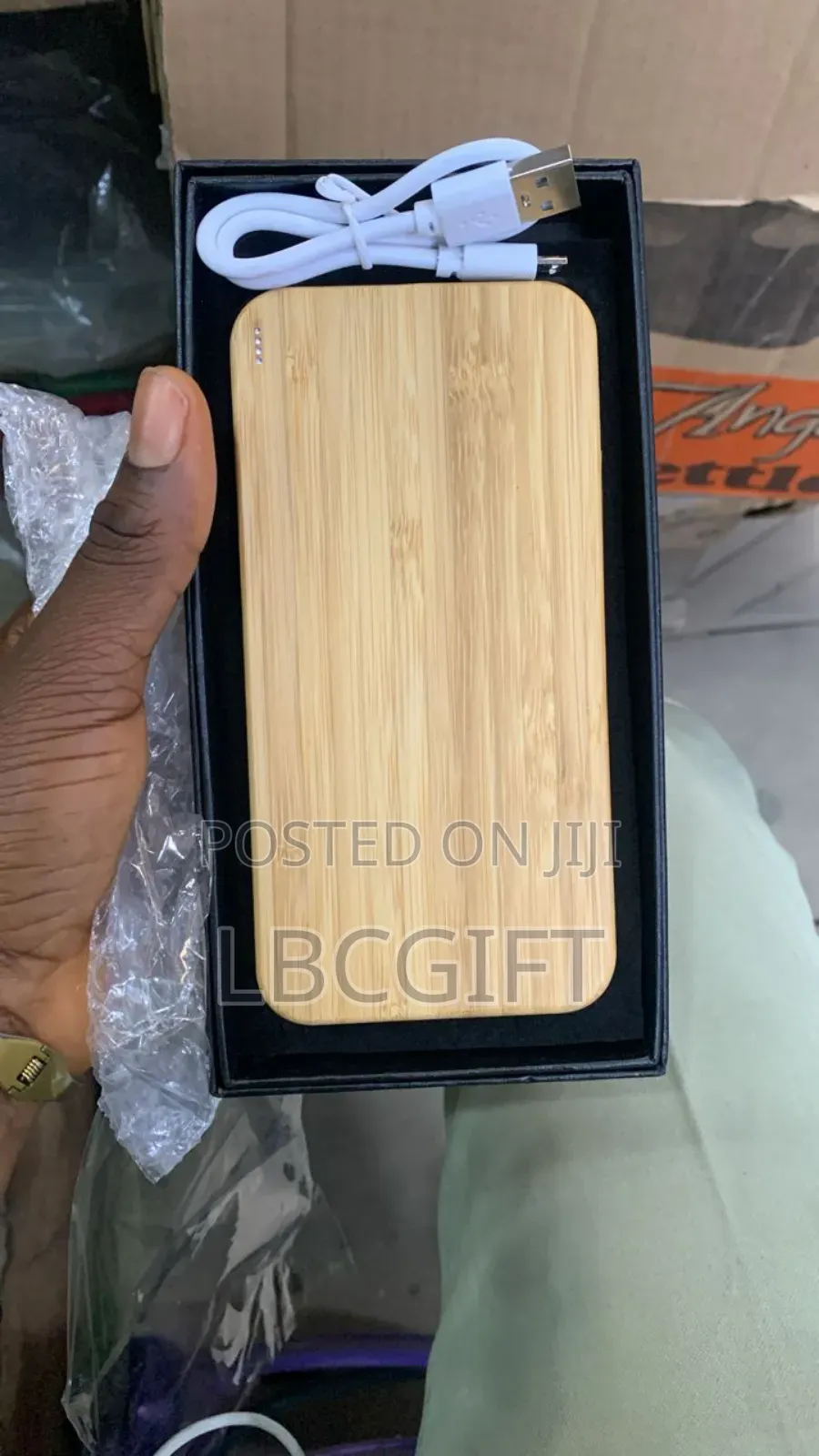 10000mah Wooden Power Bank ( Wholesales Only)