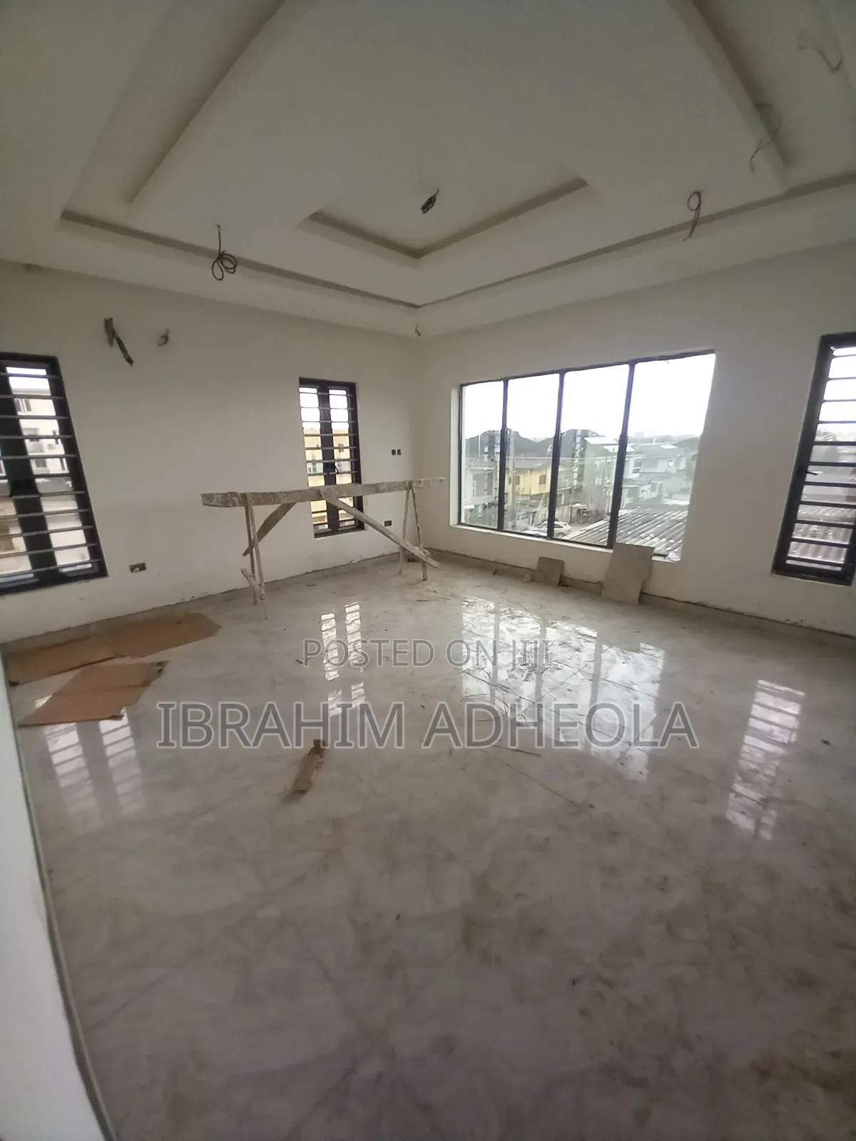 4bdrm Townhouse/Terrace in Ogba Gra for Sale