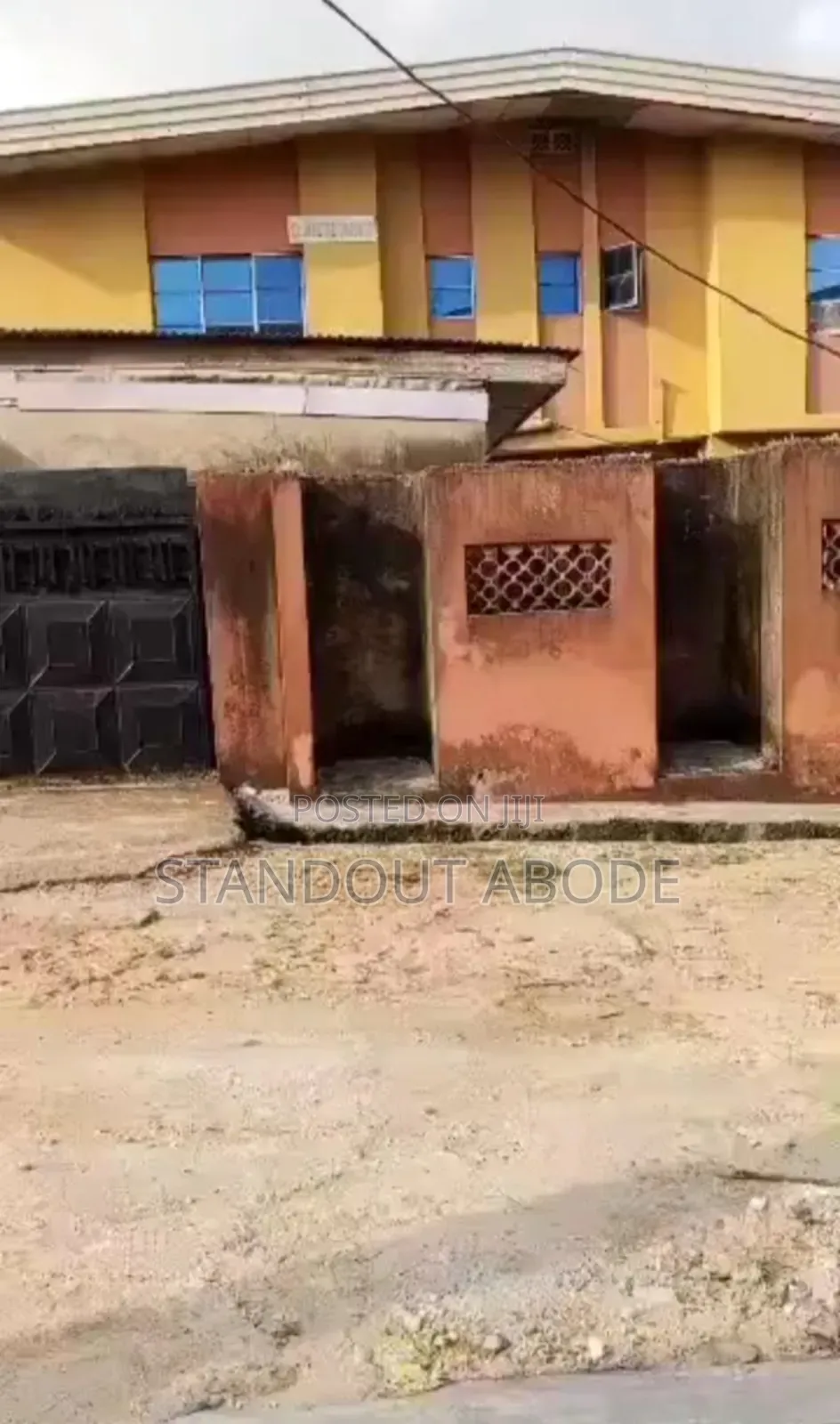 3bdrm Block of Flats in Idimu for sale