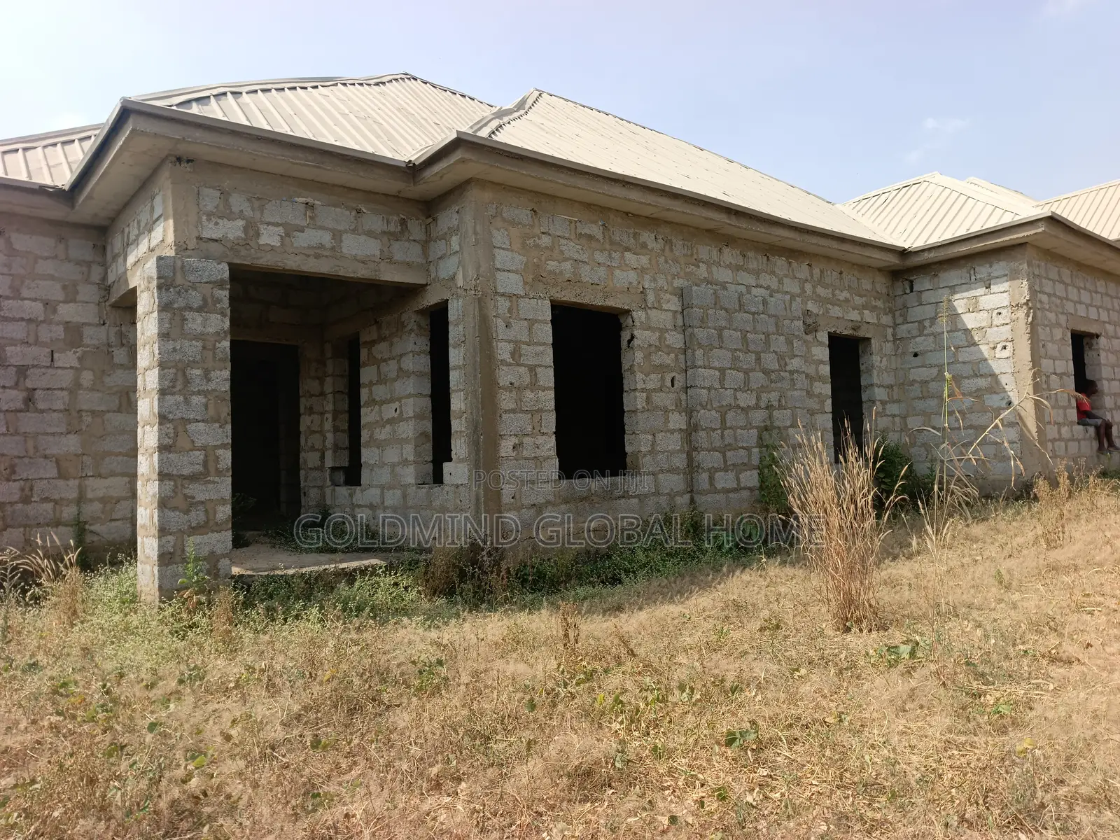 3bdrm Bungalow In Goldmind Estate, Fha For Sale