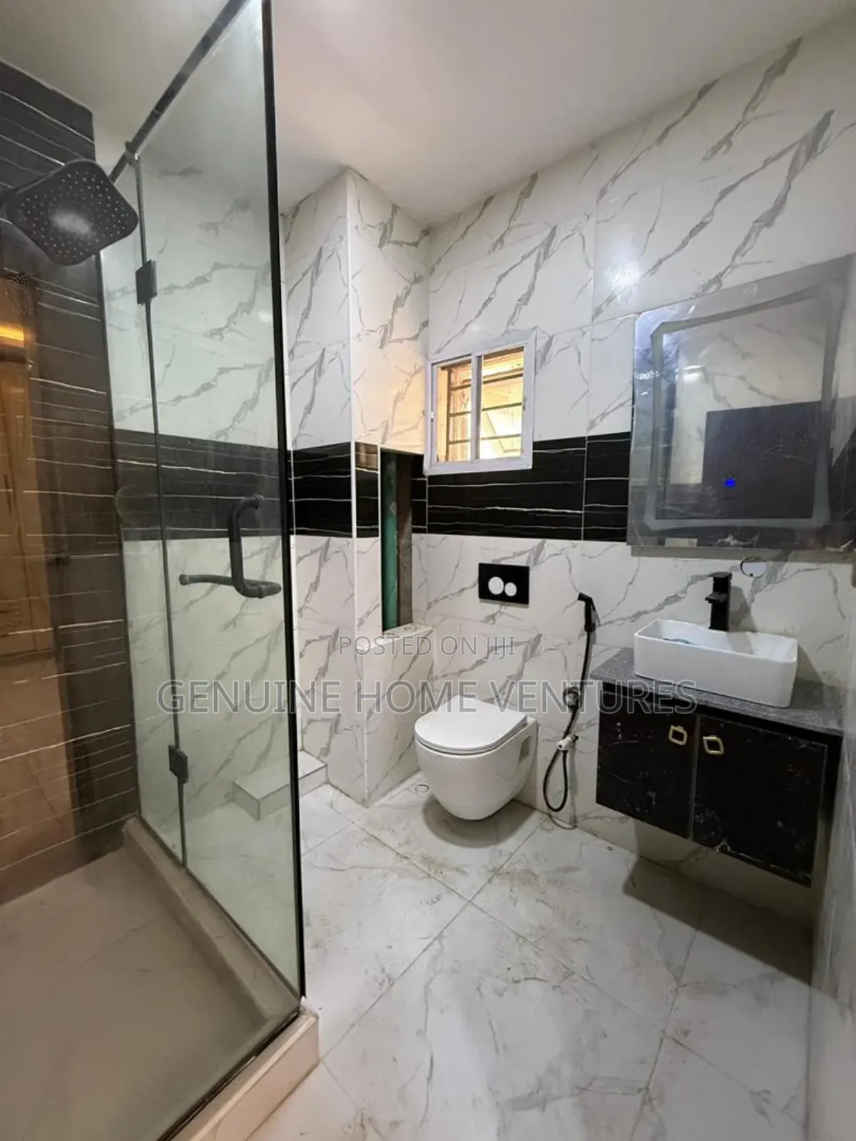 2bdrm Apartment in Lekki Phase One for sale