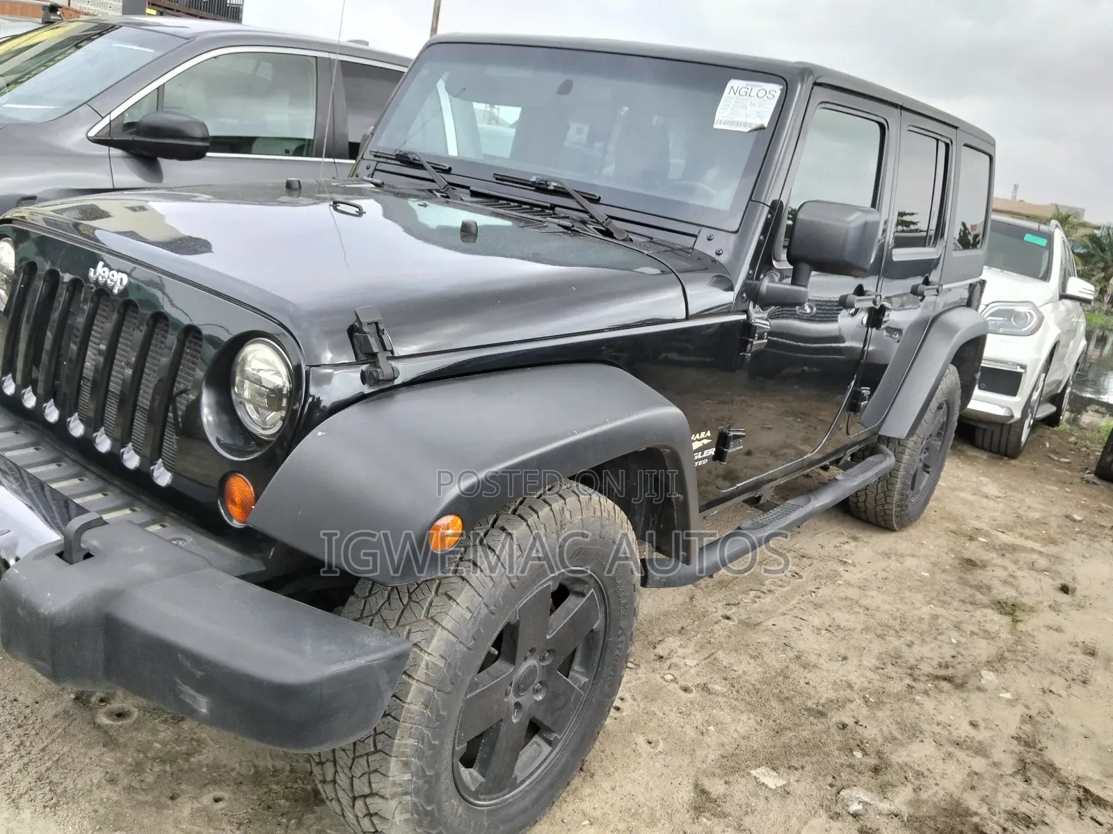 Jeep Wrangler Unlimited Sahara 2012 Black
