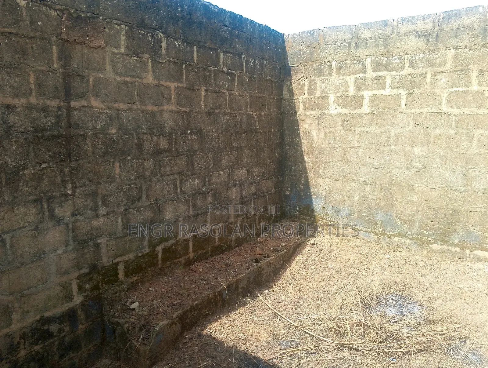 1bdrm Block of Flats in Ogbondoroko, Asa for sale