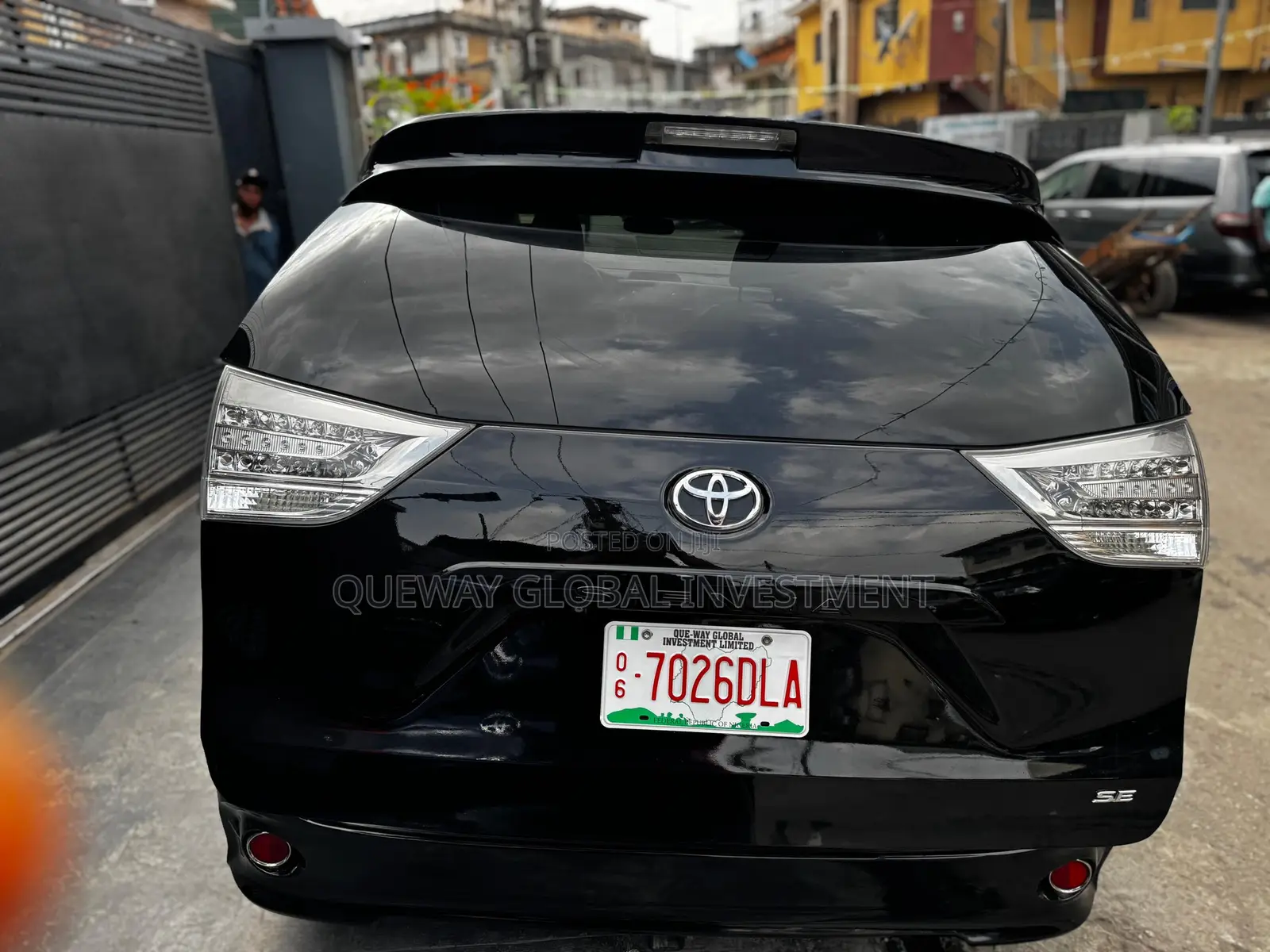 Toyota Sienna SE FWD 8-Passenger 2013 Black