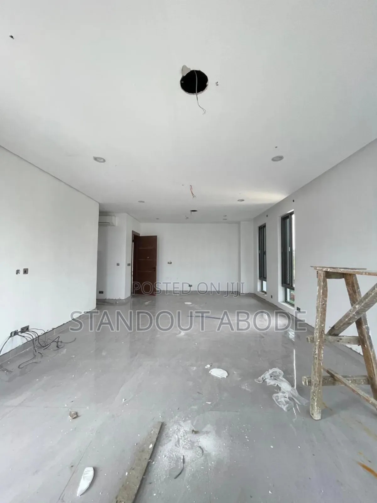 6bdrm Duplex in In An Estate, Ikoyi for sale