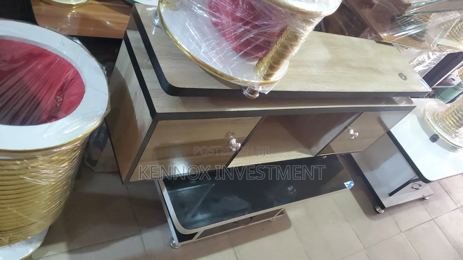 Locally Made 4ft Tv Stand