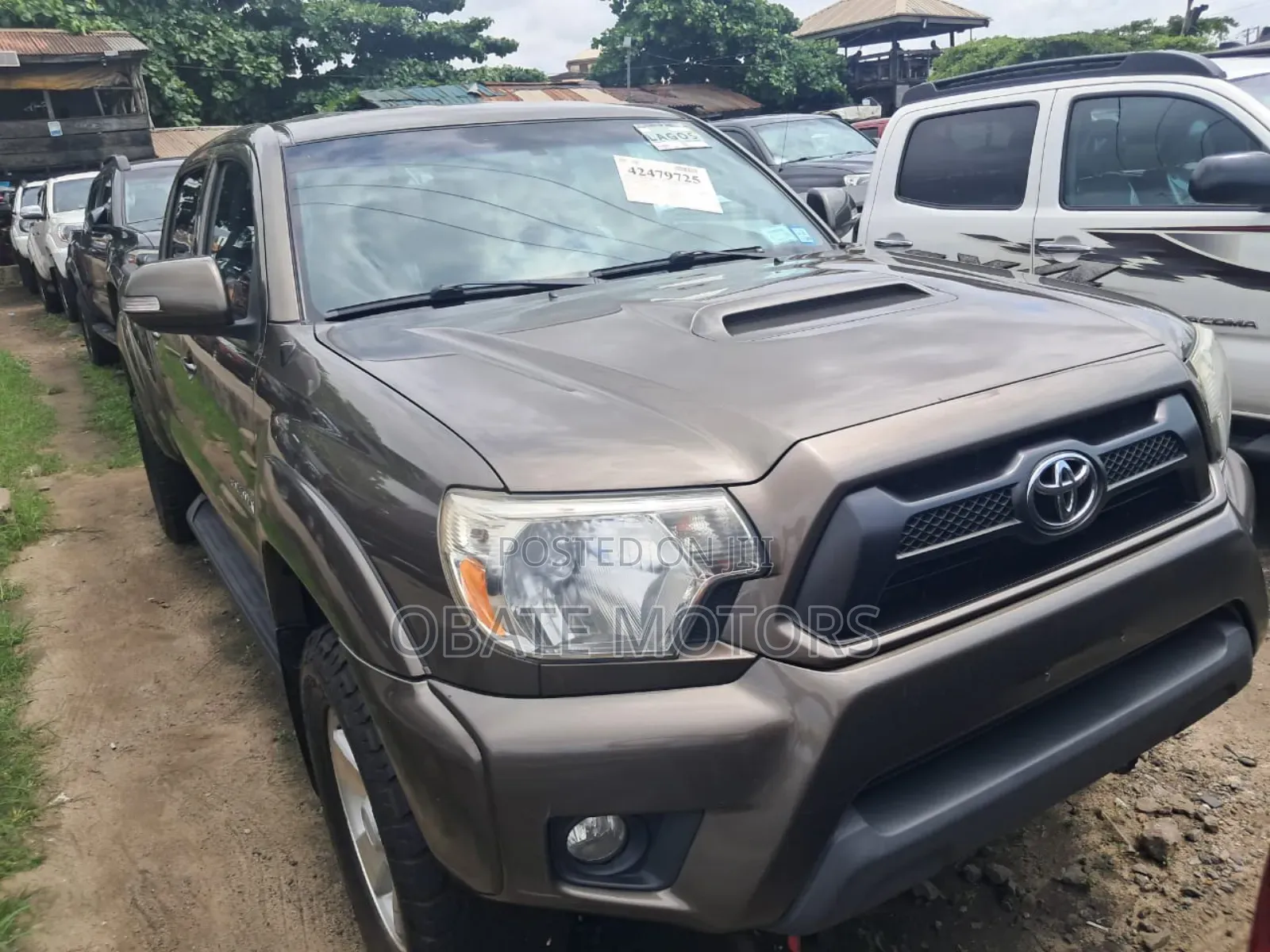 Toyota Tacoma 4dr Double Cab 5.0 ft. SB (2.7L 4cyl 4A) 2015 Brown