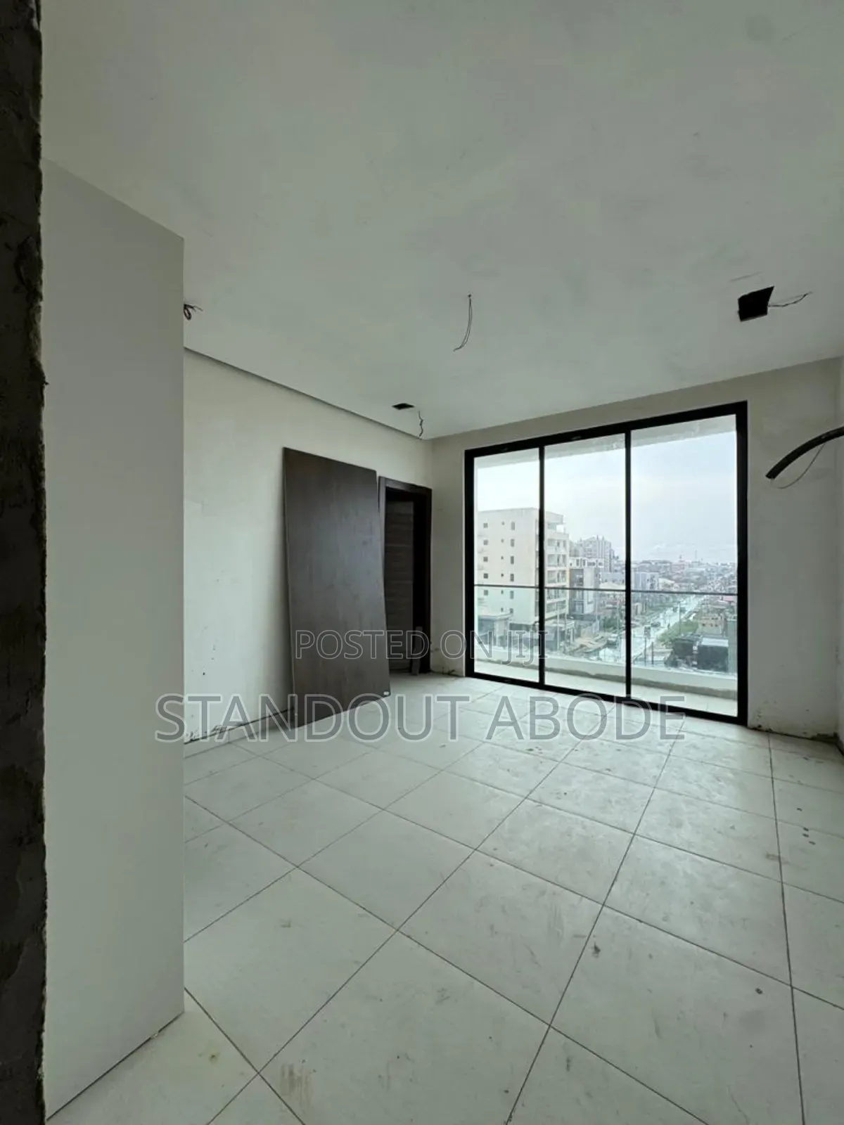 3bdrm Penthouse in Inside An Estate, Ikate for sale