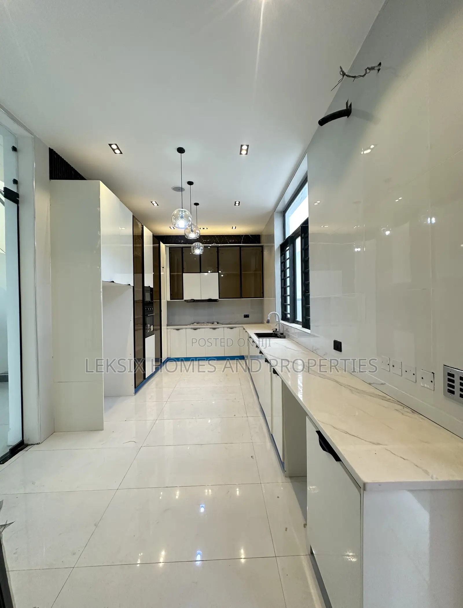 5bdrm Duplex in A Secured Code To, Ado / Ajah for sale