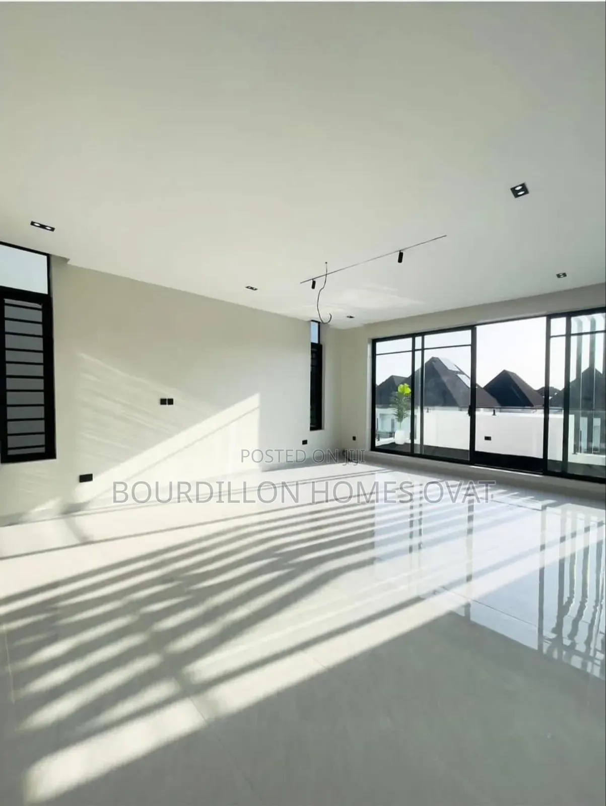 5bdrm Duplex in Orchid Lekki Lagos for sale