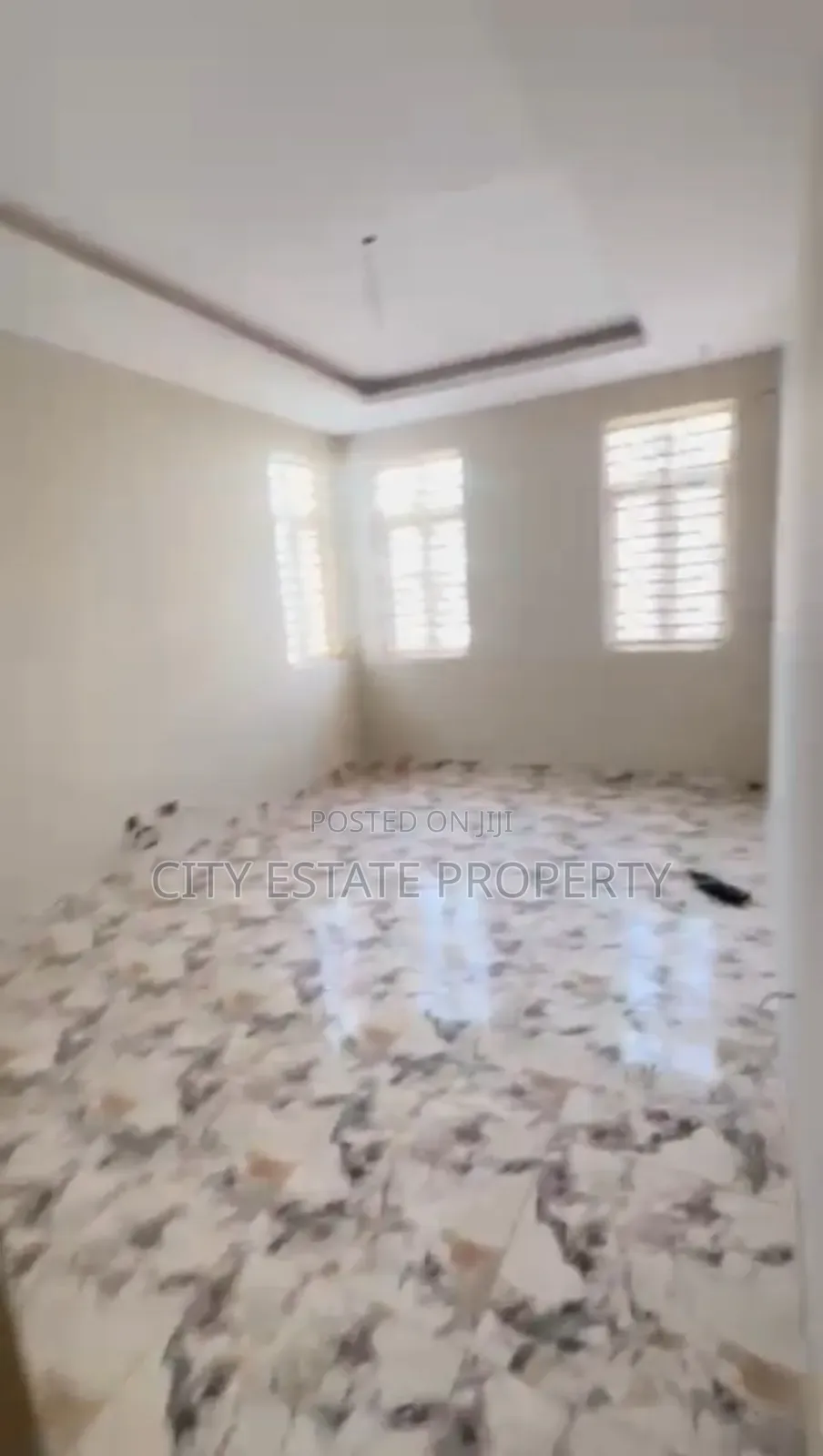 3bdrm Condo in City Estate, Gwarinpa for rent