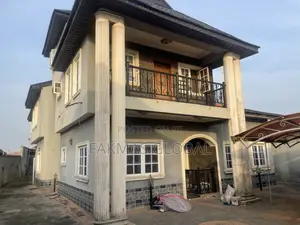8 Bedroom Duplex