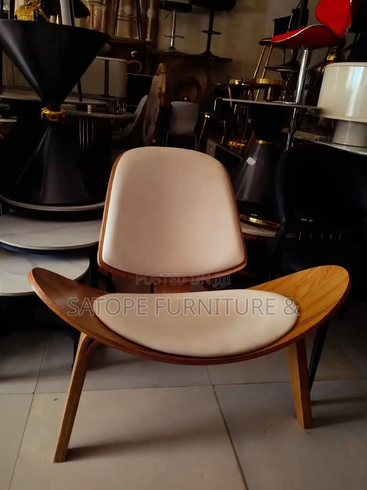 Luxury Relaxing Chair.