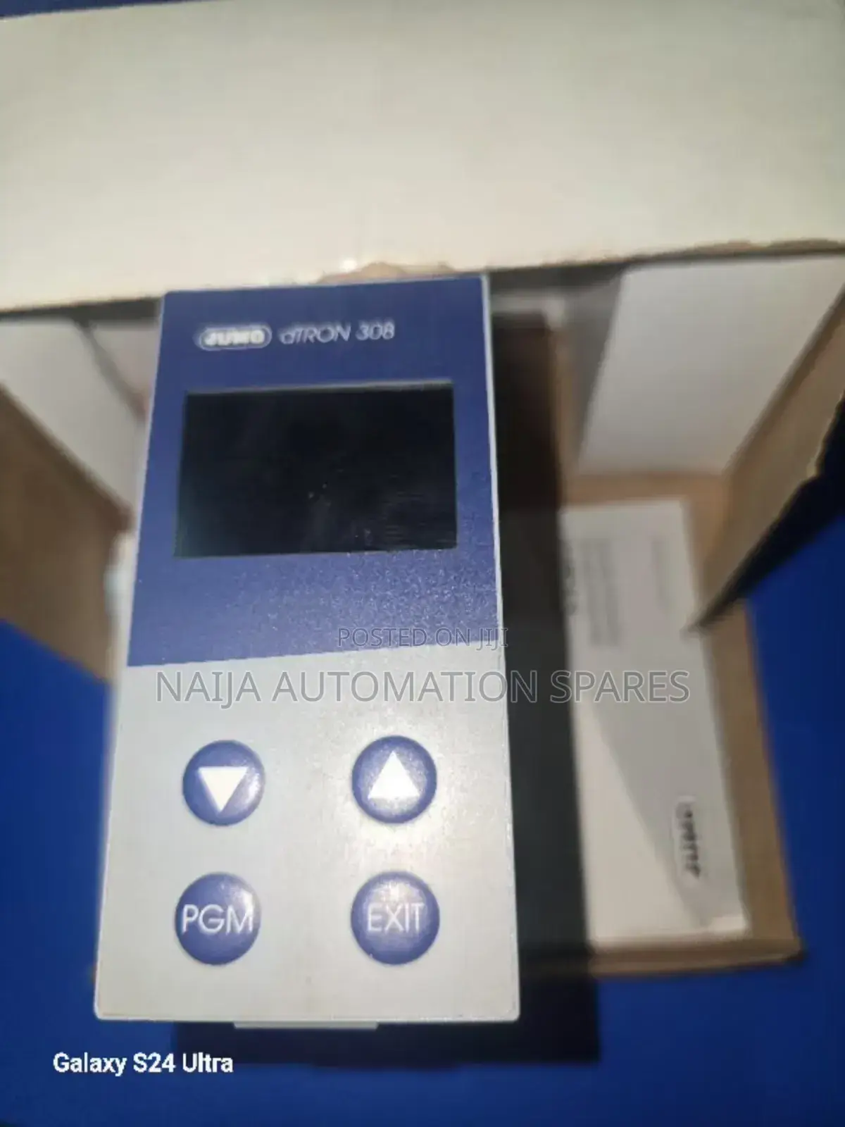 Temperature Controller | Jumo Dtron 308 -400-23/000