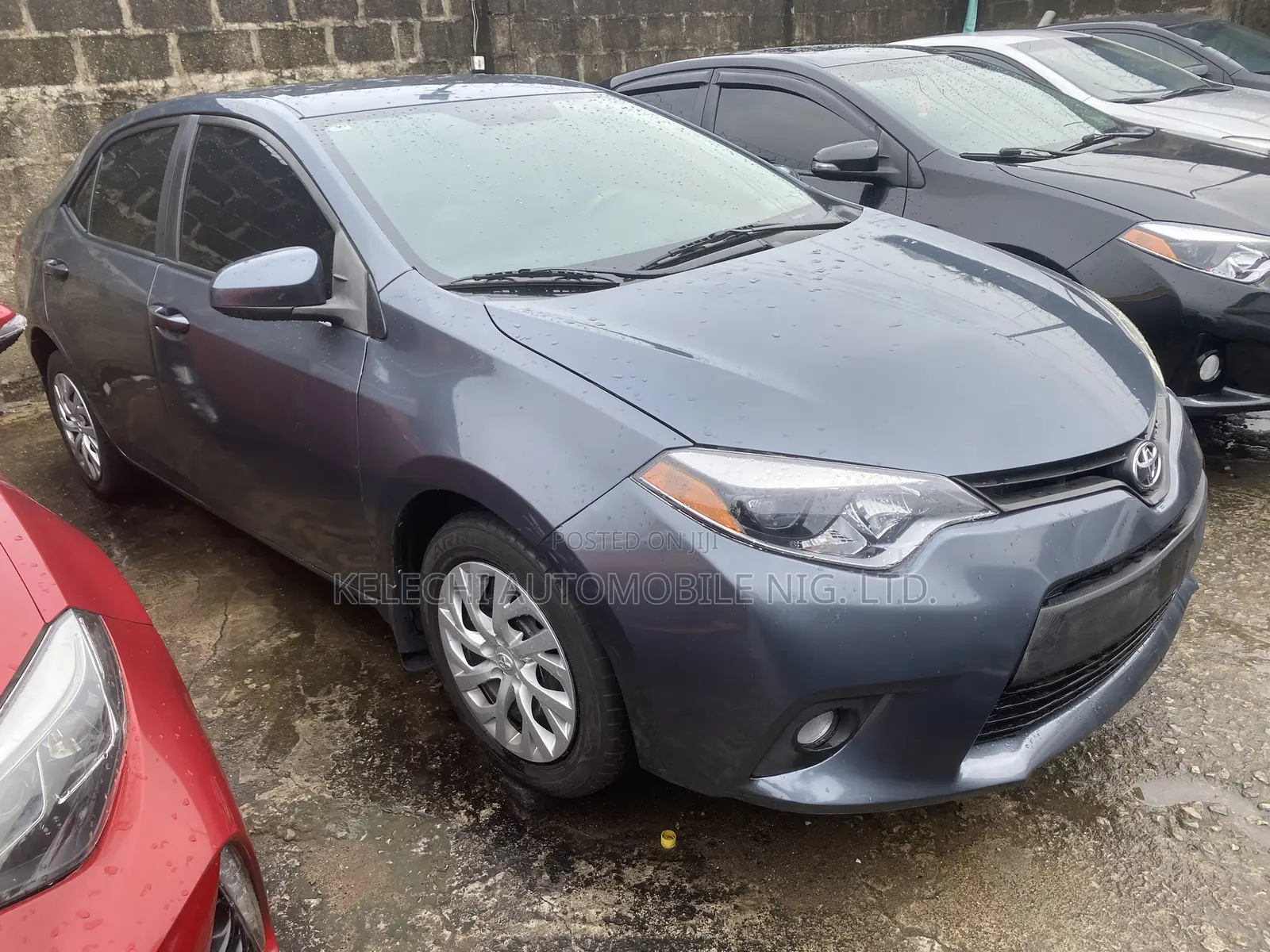 Toyota Corolla LE 4dr Sedan (1.8L 4cyl CVT) 2015 Gray