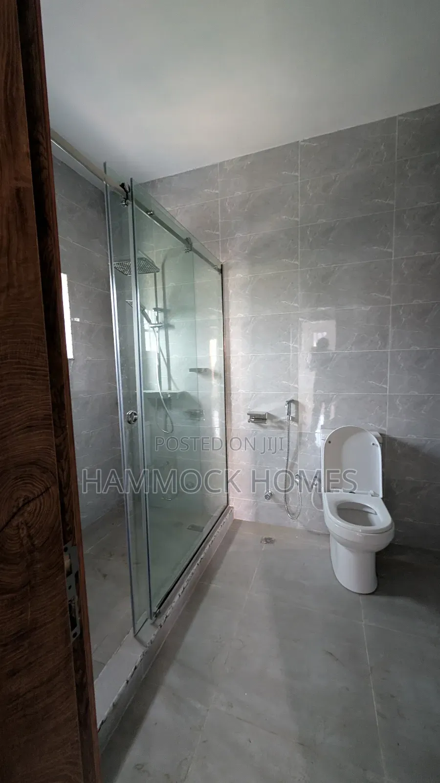 4bdrm Duplex in Carton Gate Estate, Akobo for rent