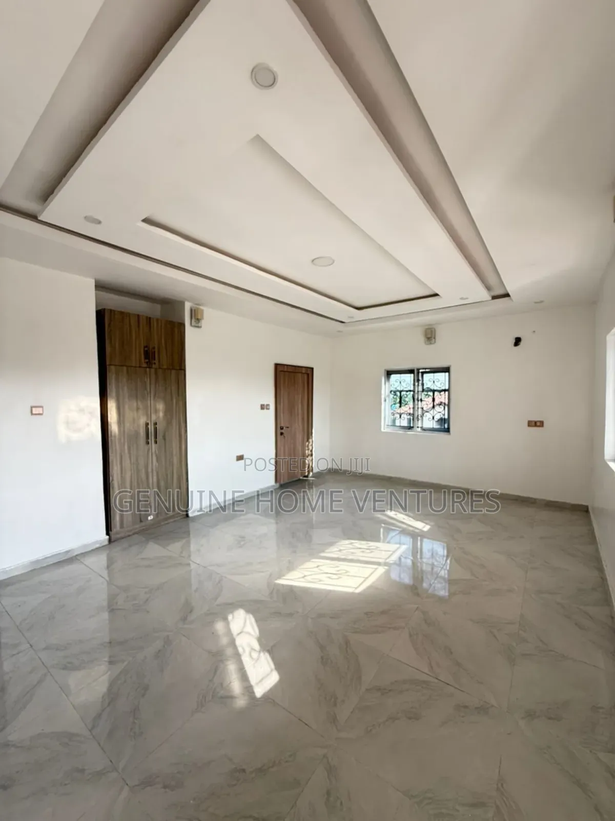 4bdrm Duplex in Bogije for sale