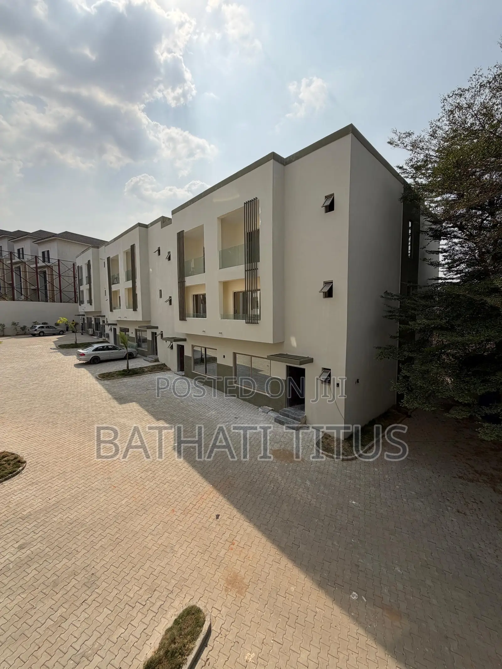 4bdrm Duplex in Maitama for rent