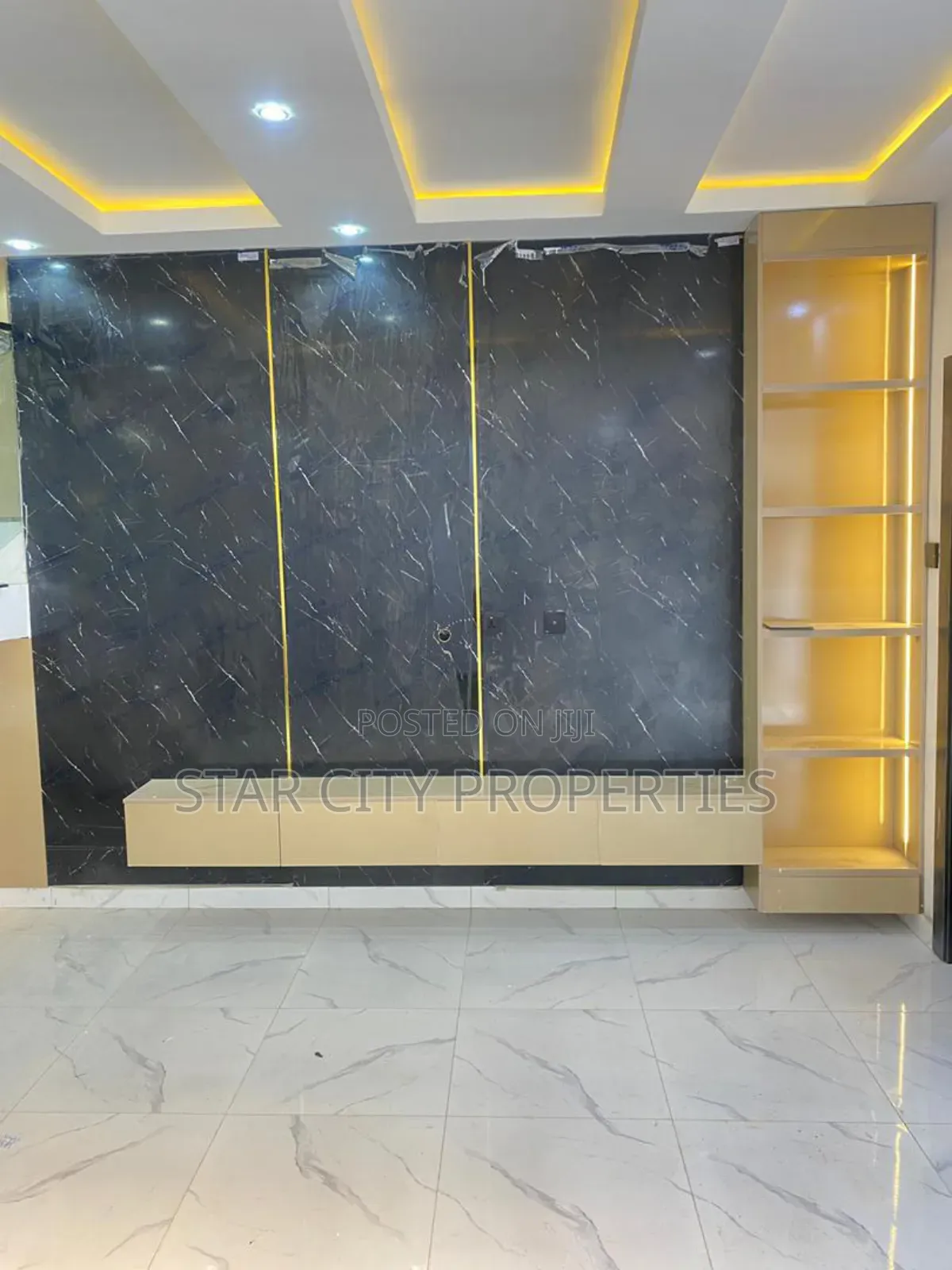 7bdrm Duplex in Fagba for sale