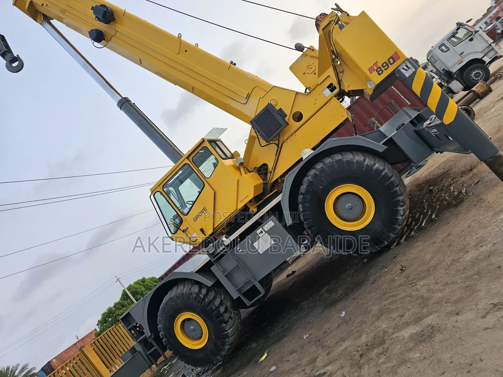 Tokunbo 4x4 Crane 90ton