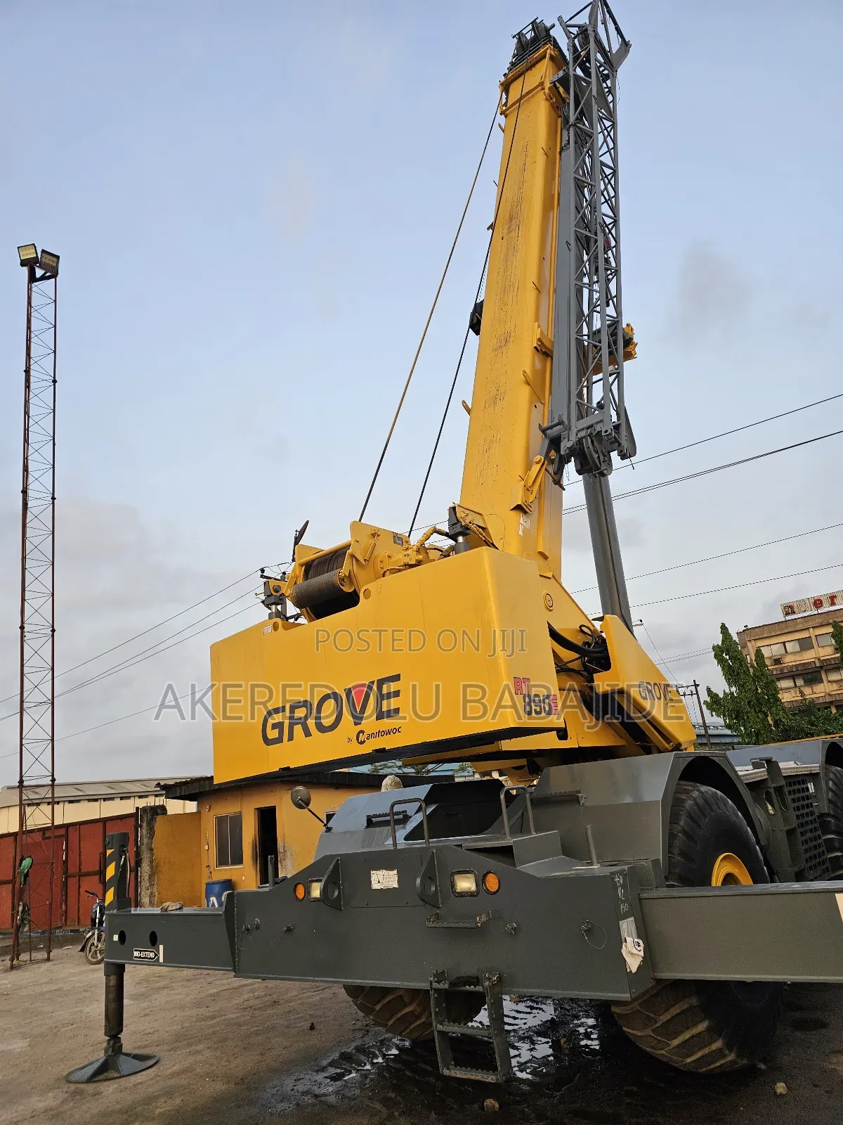 Tokunbo 4x4 Crane 90ton