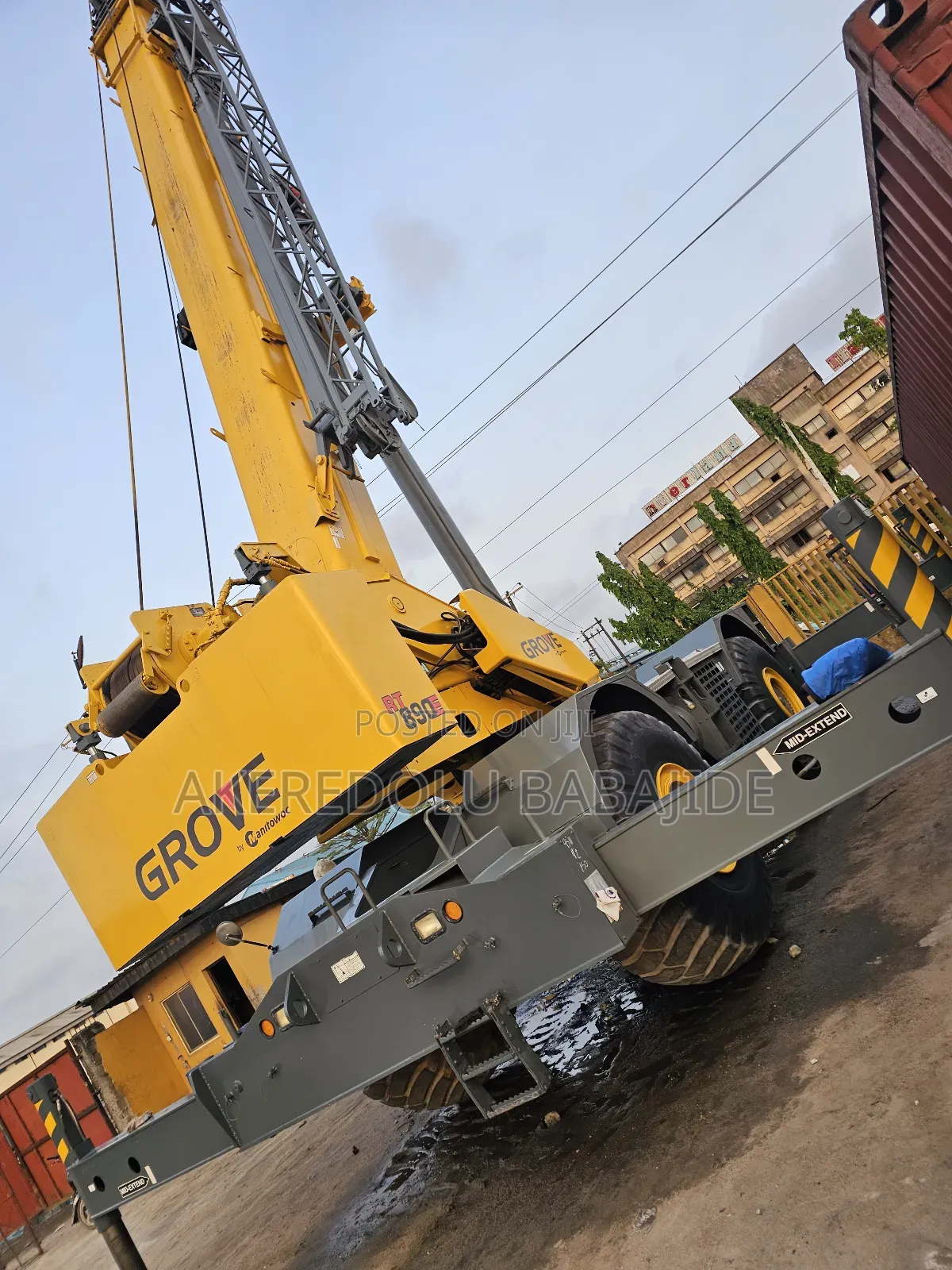 Tokunbo 4x4 Crane 90ton