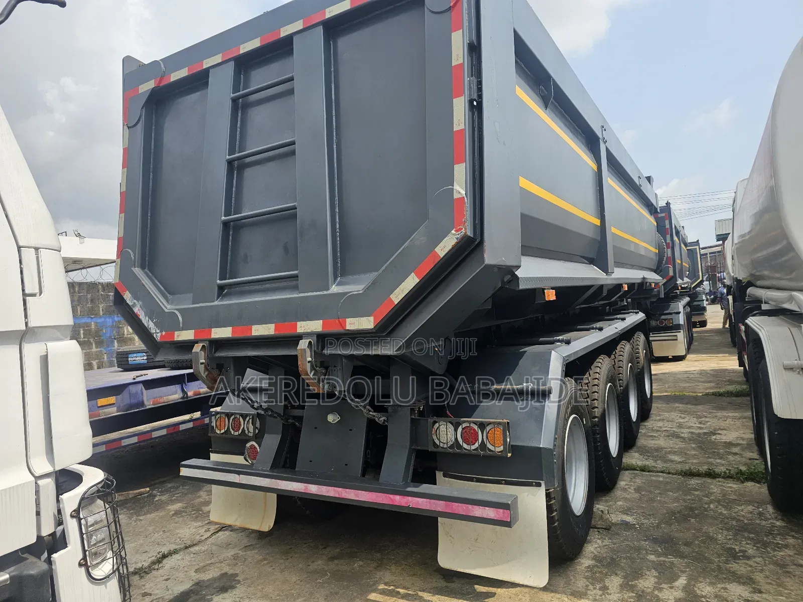 Trailer Bucket 100ton