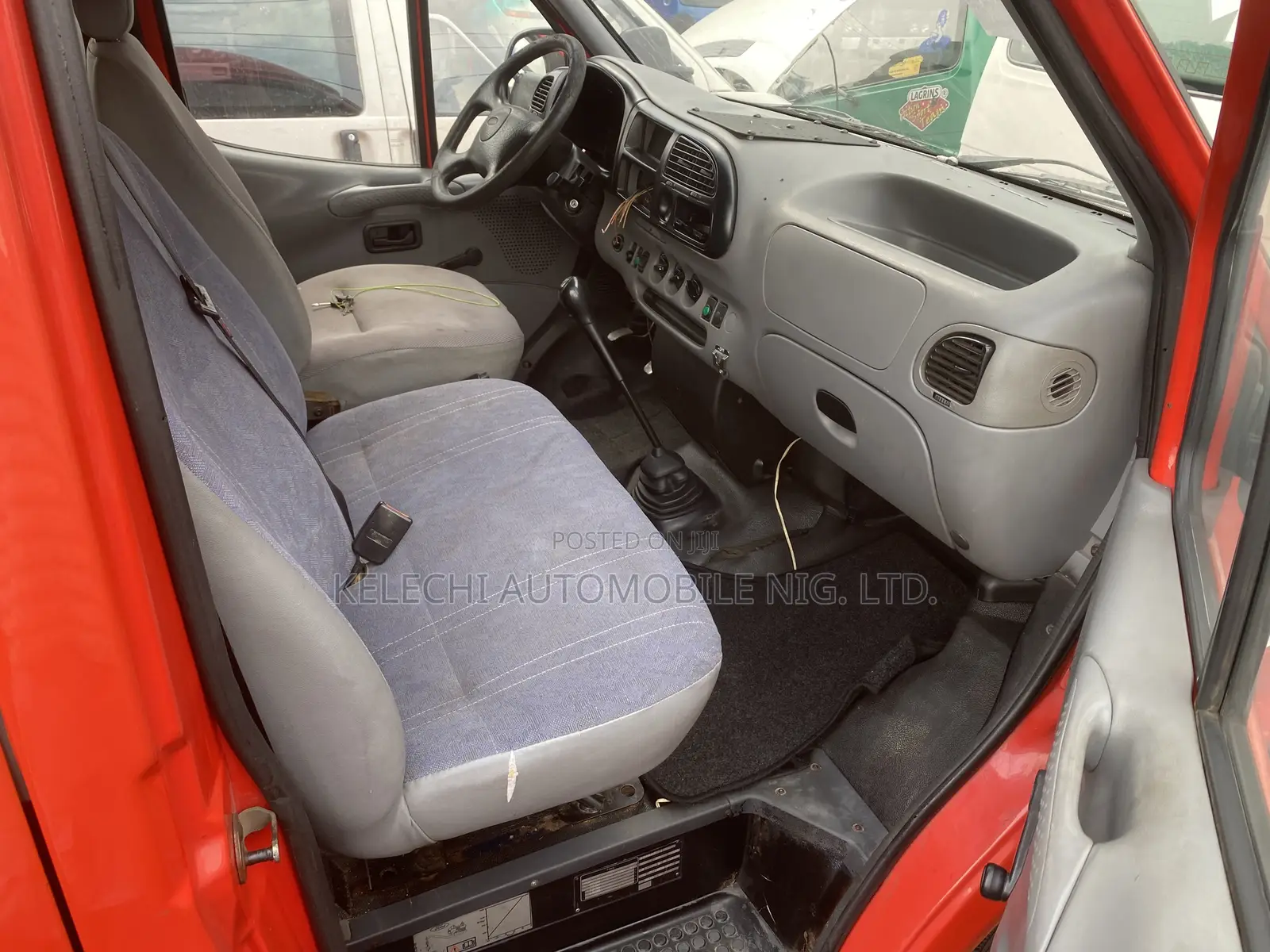 Ford Transit 2002 Red
