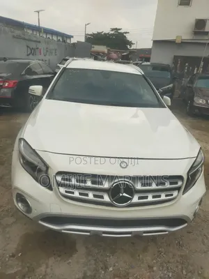 Mercedes-Benz CLA-Class 2016 White