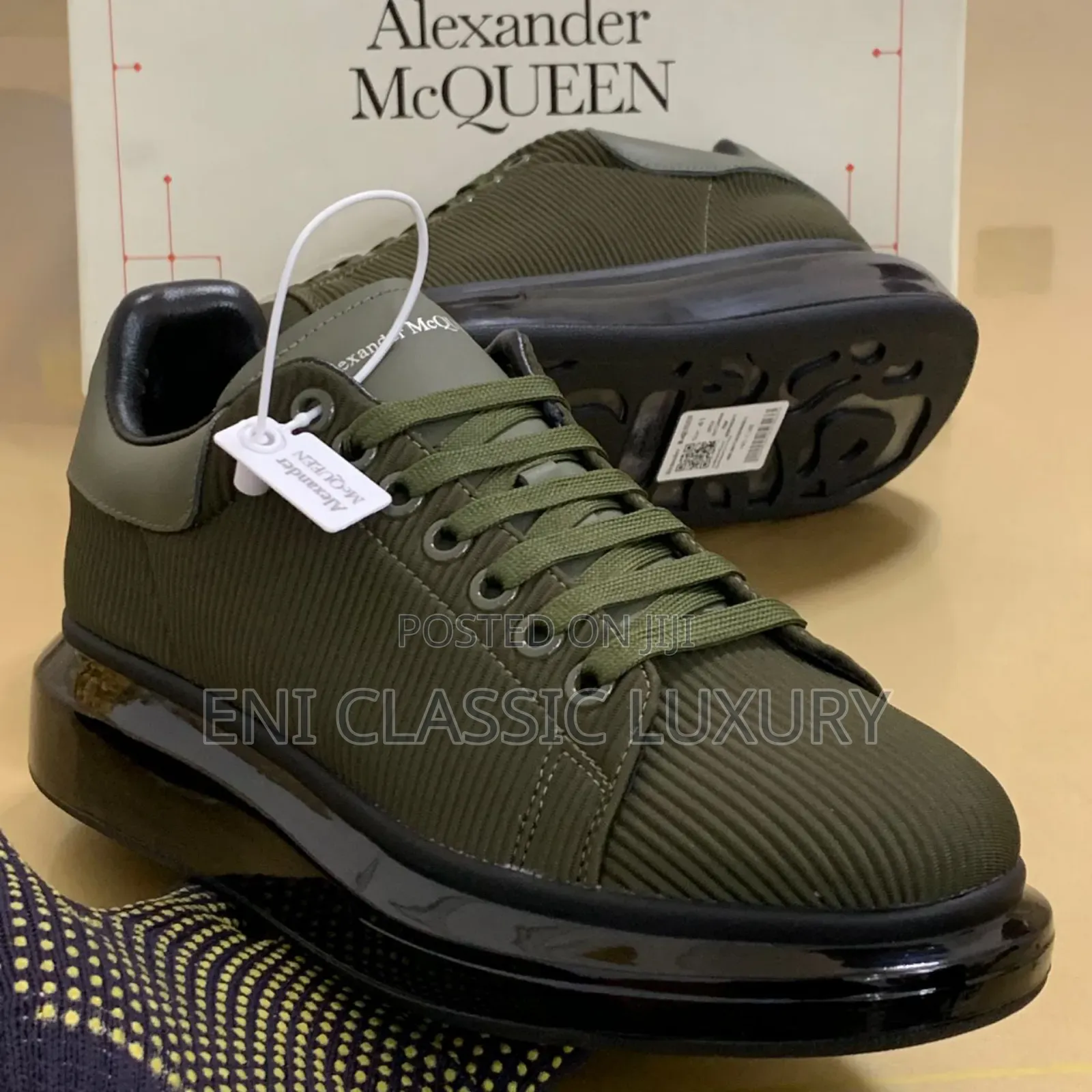 Original Luxury Men's Sneakers Alexander Mcqueen Well Banded Package