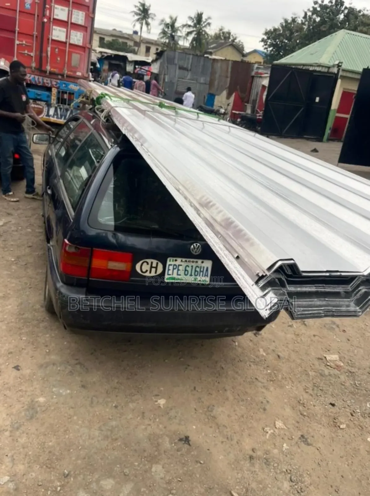 Stucco Aluminum Roofing and Delivering Site