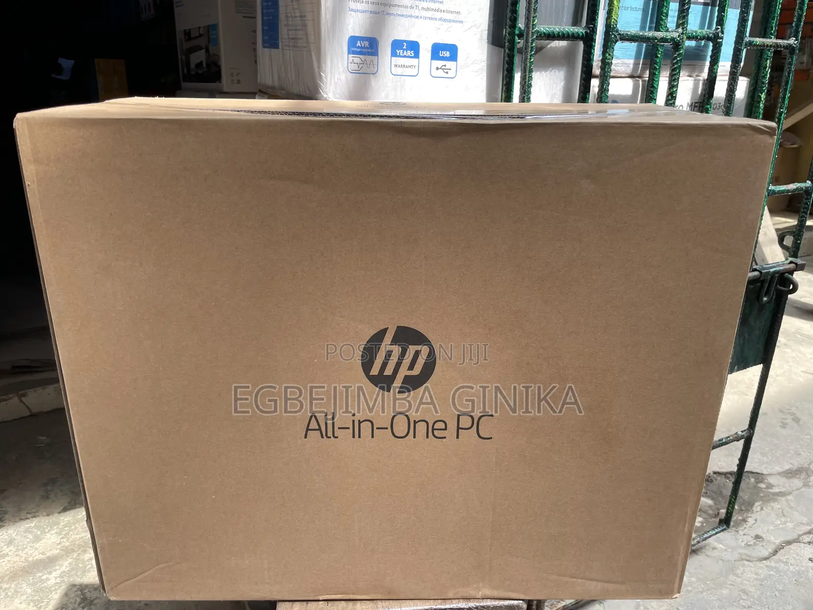 New HP 200 G4 22 All-in-One 8GB Intel Core i5 SSD 512GB