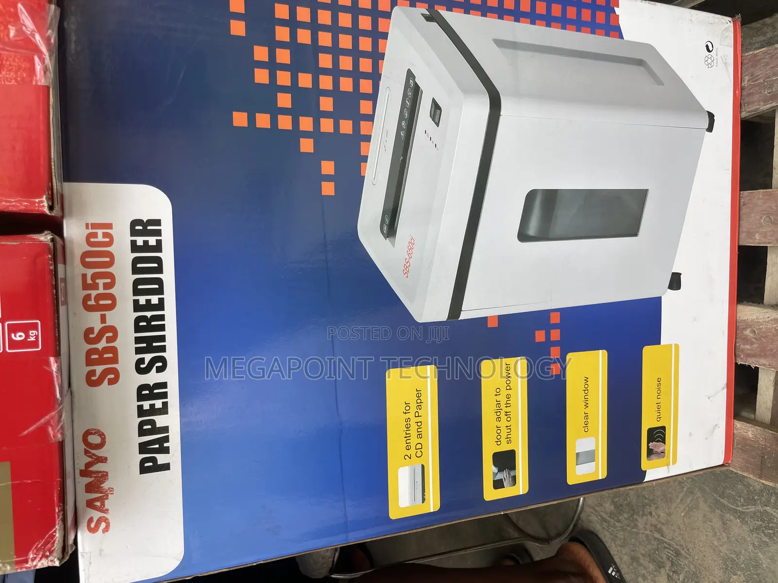 Sanyo SBS-650ci Paper Shredder