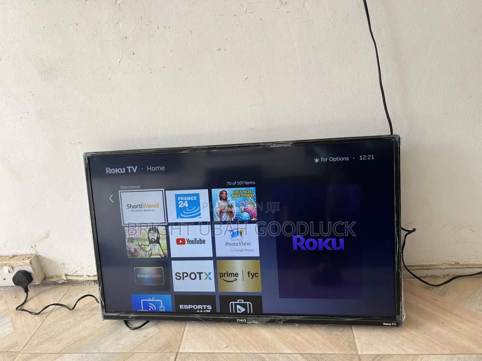 Chiq.Roku Tv 32 Inches Smart Television With Airplay Free Netflix Acct